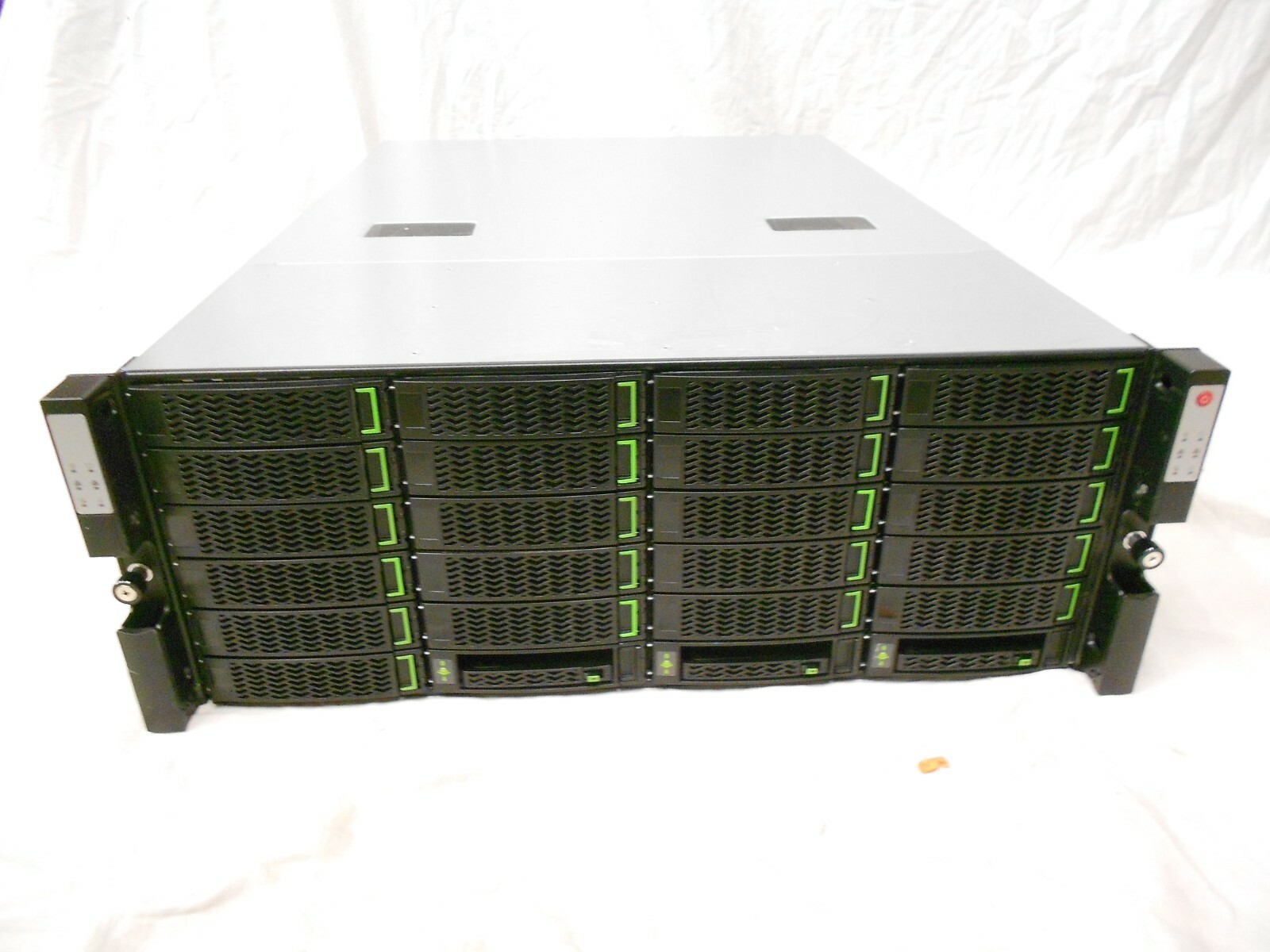 HP Nimble Storage SAN CS5000 21x 2TB SAS 6x 240GB SSD 16GB FC Fiber 42TB Array