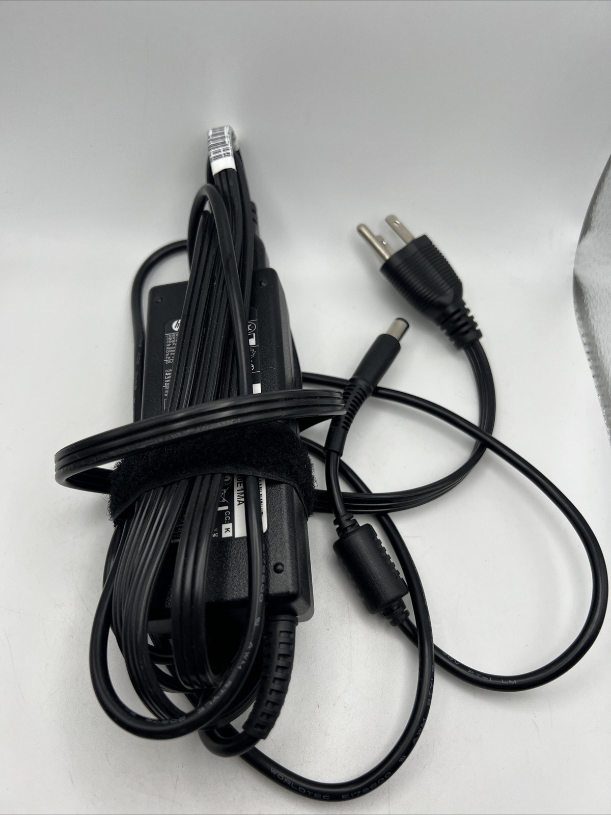 HP AC ADAPTER 19V 608428-003 PPP012D-S