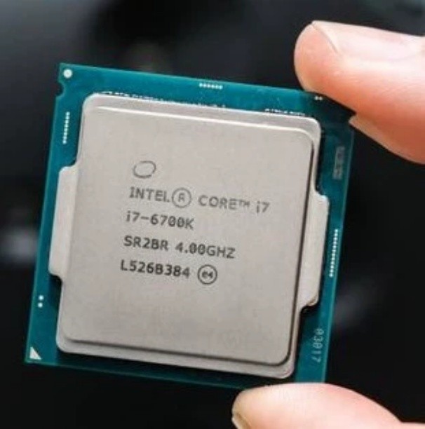 New Intel Core i7-6700K CPU 4.0GHz 4-Core LGA 1151