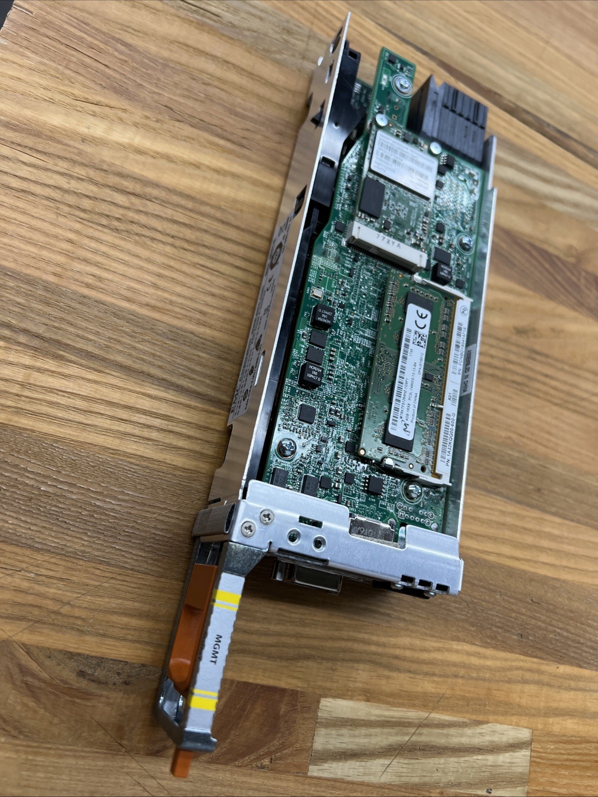 EMC 100-564-195-04 VPLEX VS6 Management Module w/ 4GB RAM, 128GB MLC SSD 