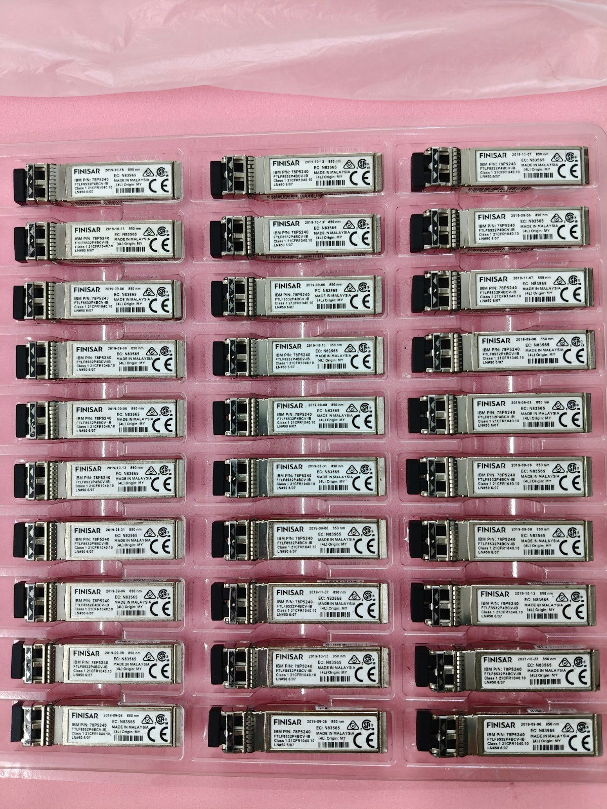 Finisar 78P5240 IBM FTLF8532P4BCV-IB SFP28 32G FC Non-China counterfeits.