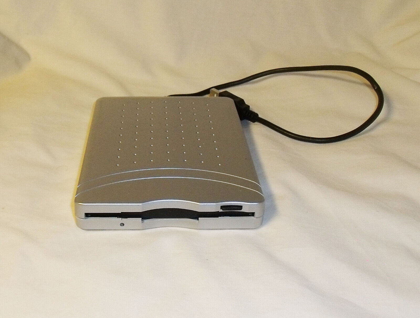 Dynex Slim USB External HD 3.5 inFloppy Disk Drive (DX-EF101) Tested (used)