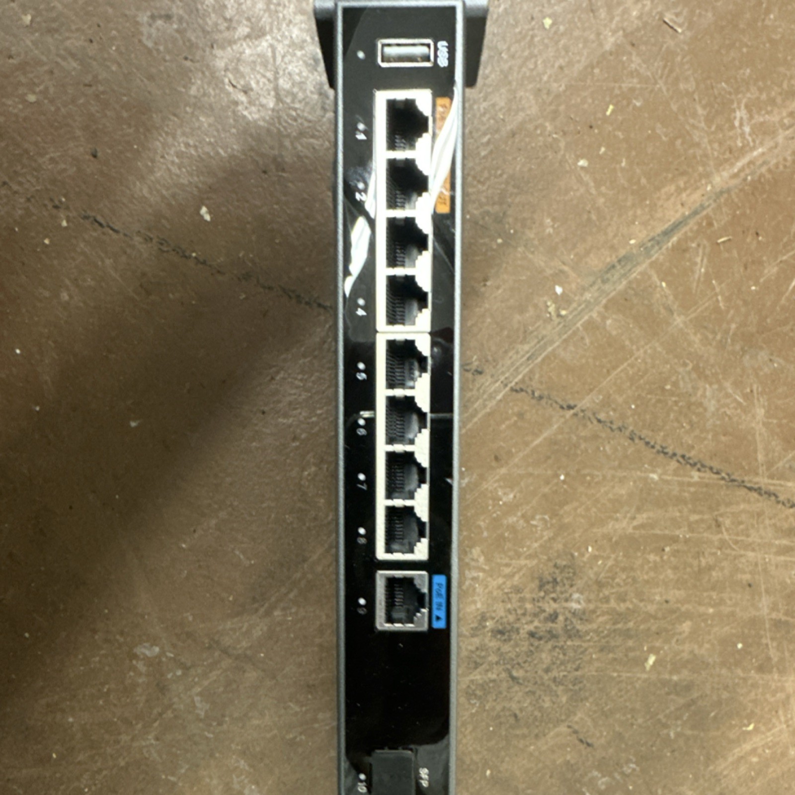 Grandstream GWN7802 8-Port Gigabit Ethernet Fully Managed Standalone Switch
