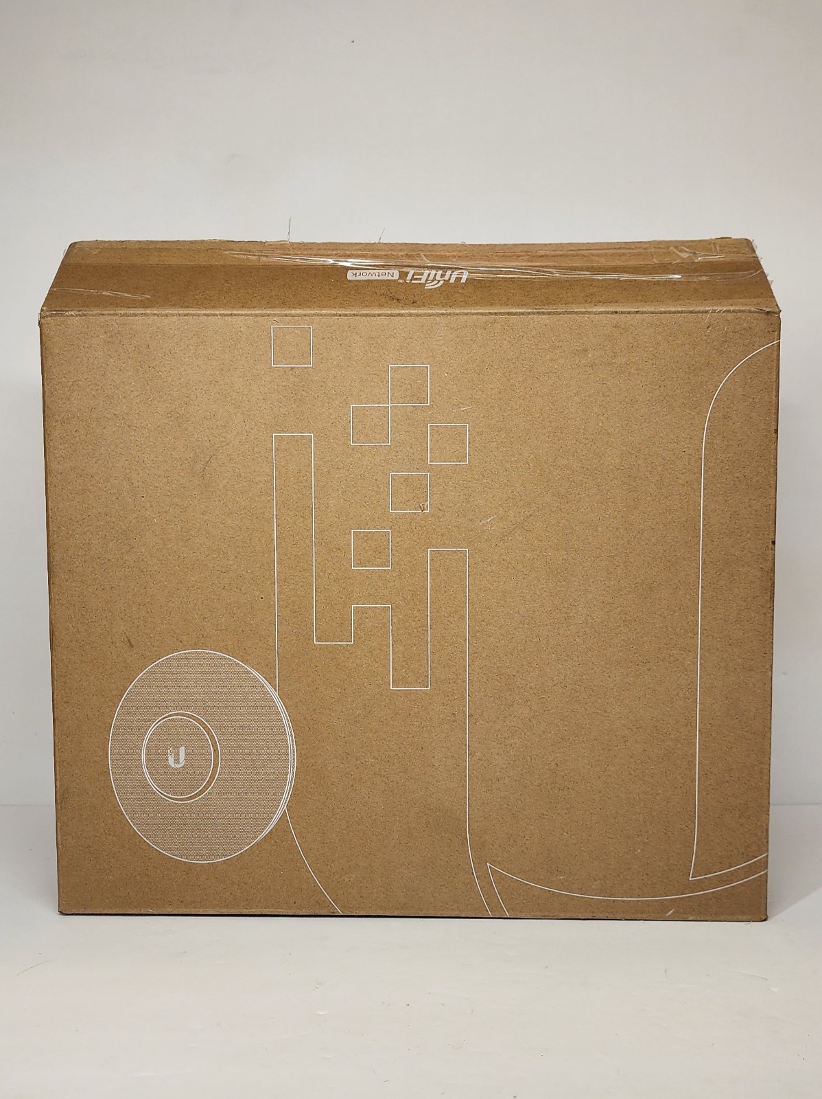 UBIQUITI UAP-AC-PRO UNIFI AP AC PRO DUAL BAND 802.11A WI-FI ACCESS POINT