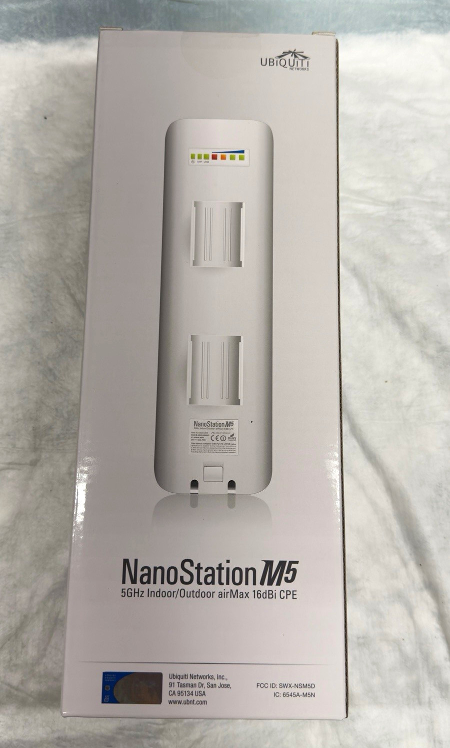 Ubiquiti NanoStation M5 NSM5-US 5GHz 16dBi airMAX CPE Brand New Seale