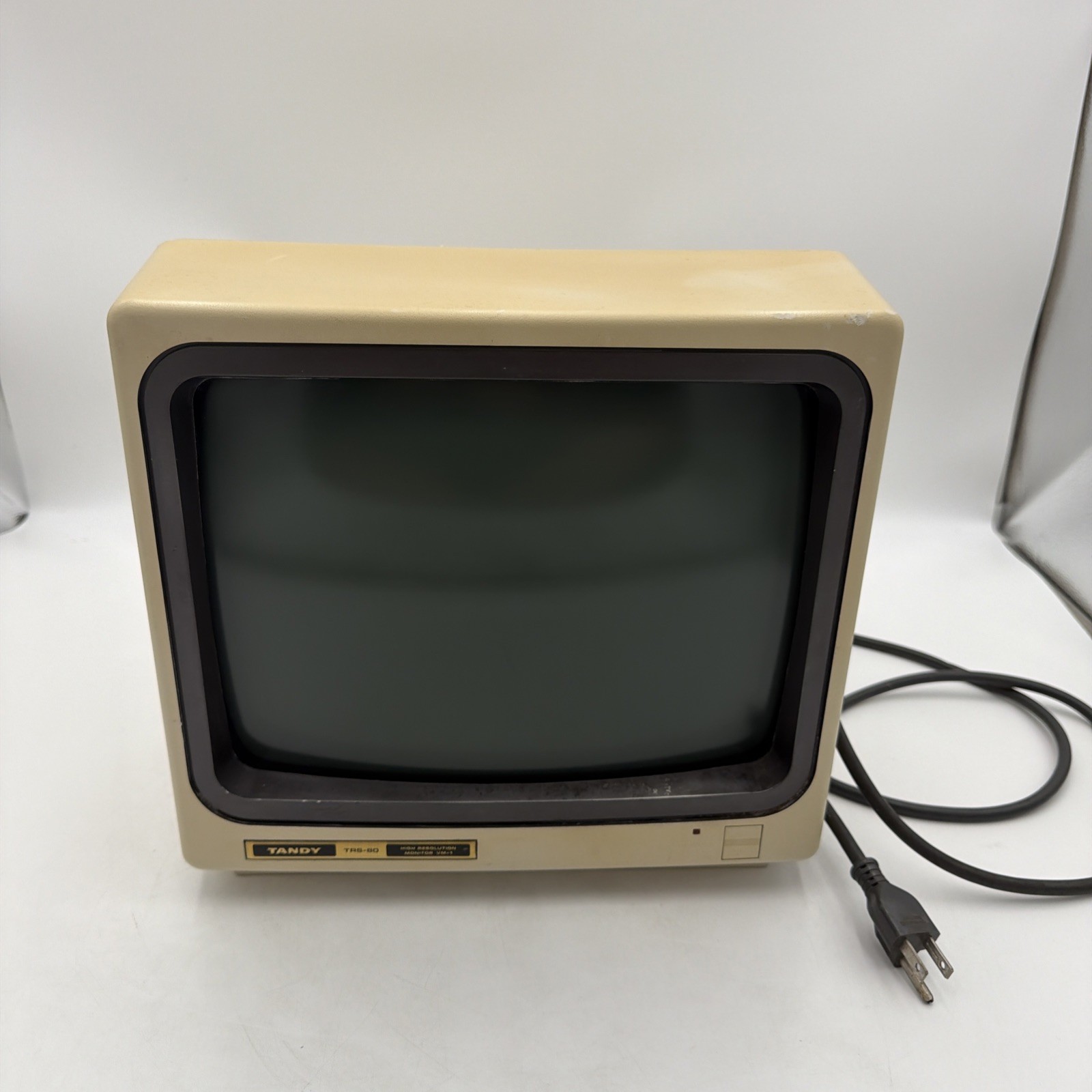 Tandy VM-1 High Resolution Monochrome Monitor 26-5111