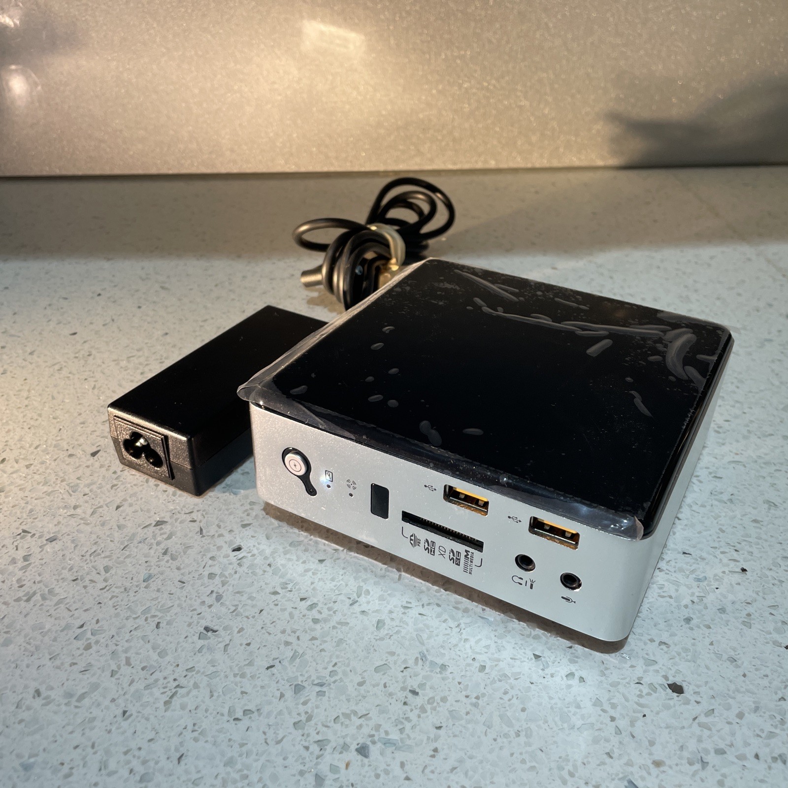 Mini PC Sicom 2000-DT, nuc, AMD GX-415GA, 4G ram, 120G SSD,, Win 10 Pro, Pl Chec