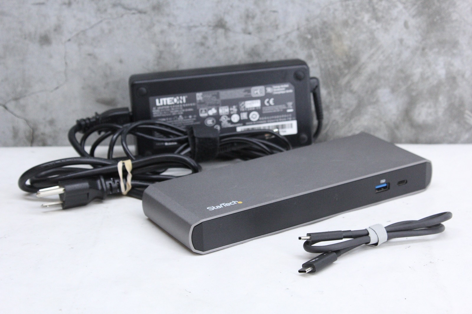 StarTech Thunderbolt 3 Dock | TB3DK2DPPD - Fully Tested, Incl TB3 Cable + Power