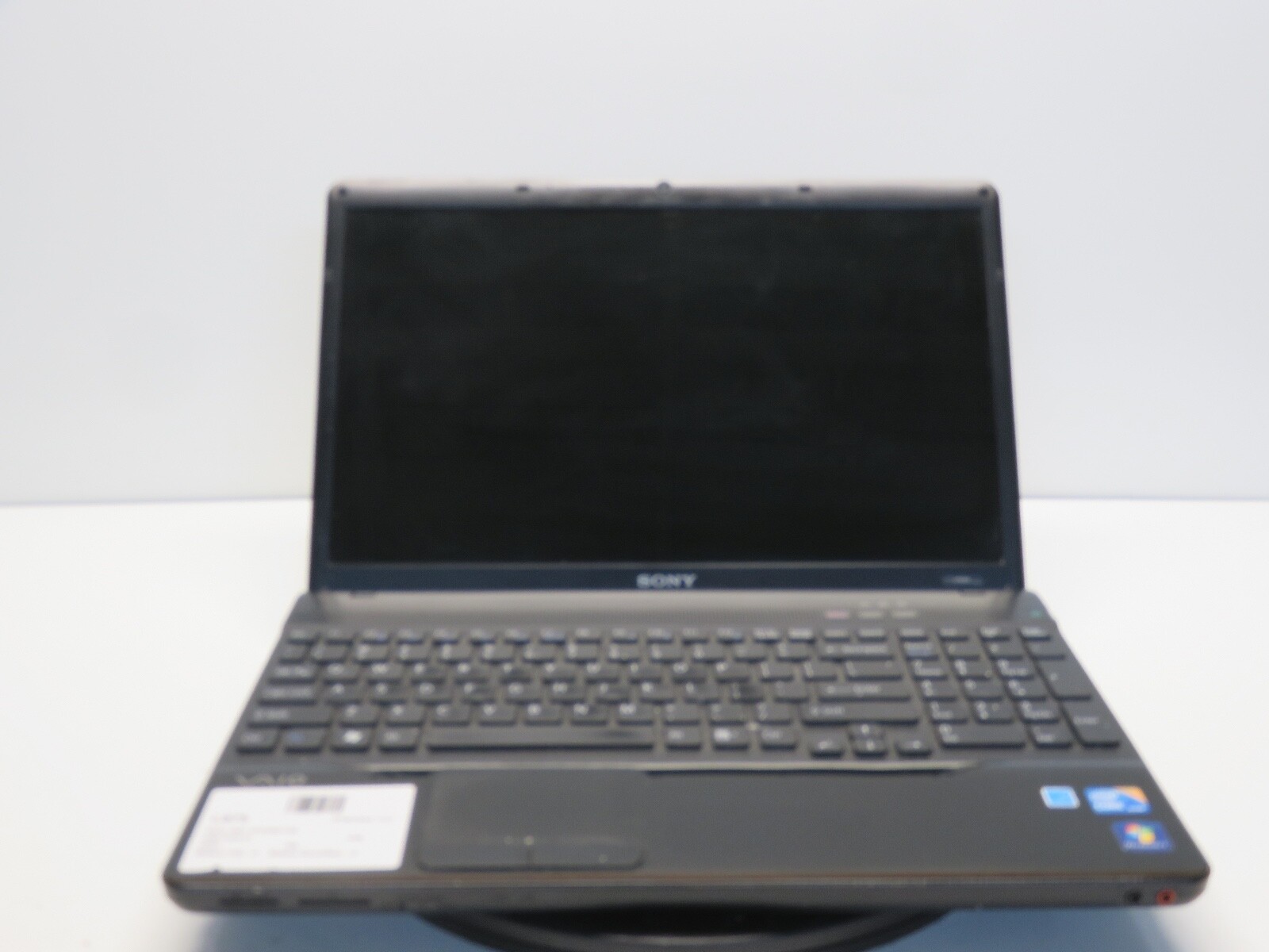 Sony Vaio VPCEB2TGX PCG-71313L Intel Core i3 4GB NO HDD