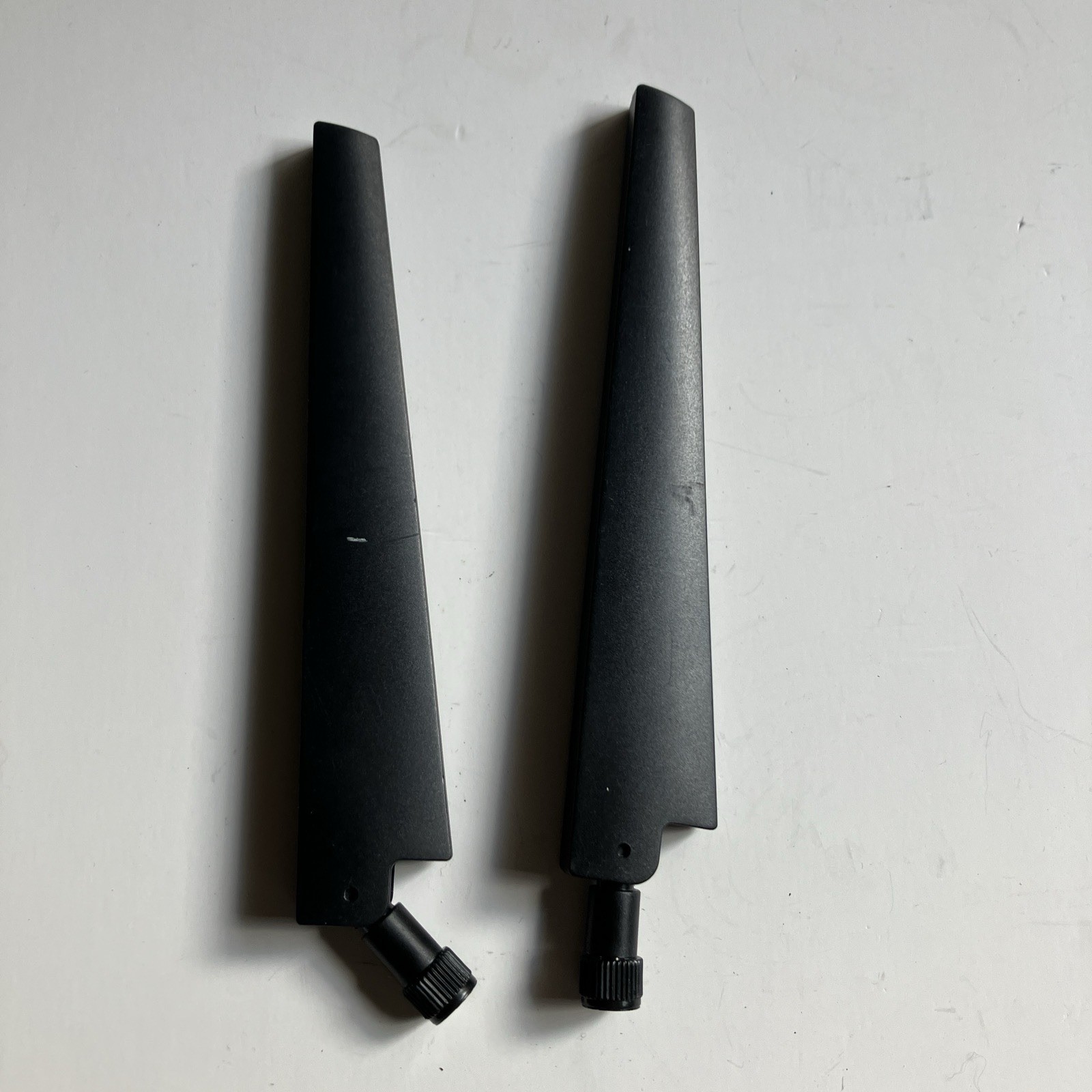 X2 NETGEAR Nighthawk Original 2dBi Dual Band Omni-Directional Antennas ANT7000P
