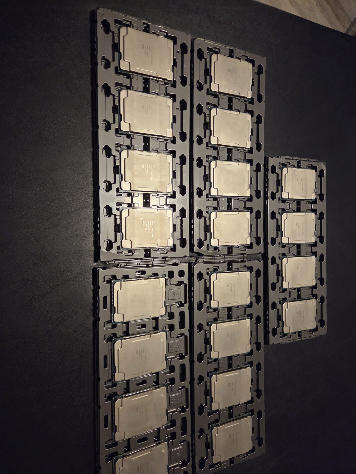 LOT OF 20Intel Xeon Gold 6330N Processor 28Core 2.20GHz-3.40GHz TPD-165W LGA4189