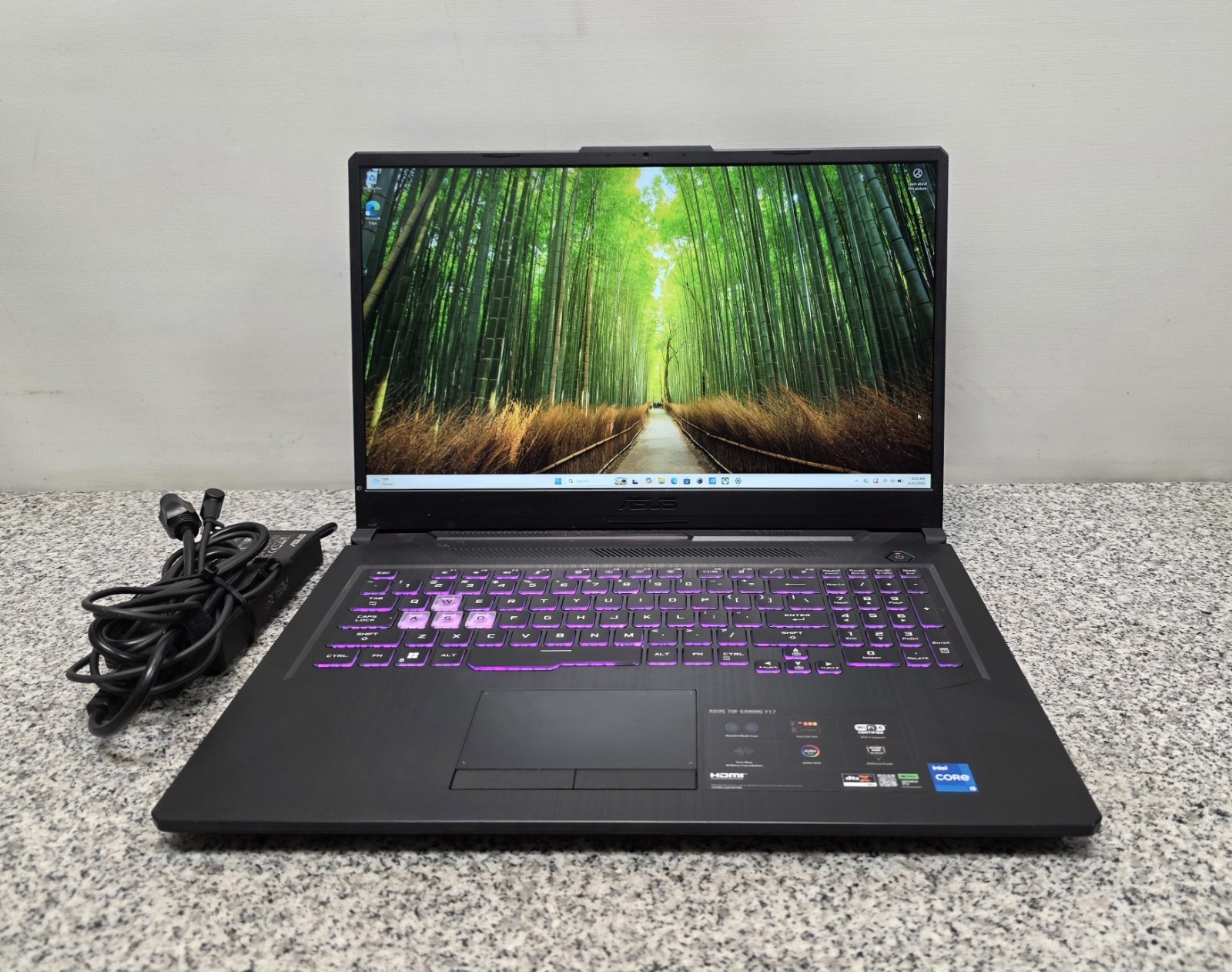 Asus TUF F17 FX706H 17.3" i5-11400H 2.7GHz 8GB RAM 512GB SSD GeForce RTX 2050