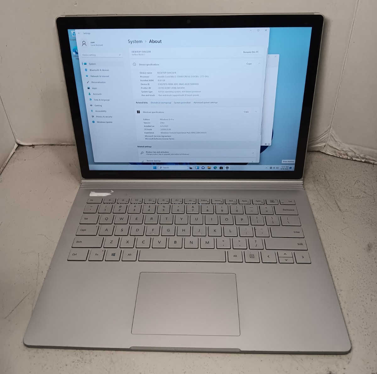 Microsoft Surface Book 2 13.5" Laptop i5-7300U 8GB RAM 128GB SSD Win11 #69