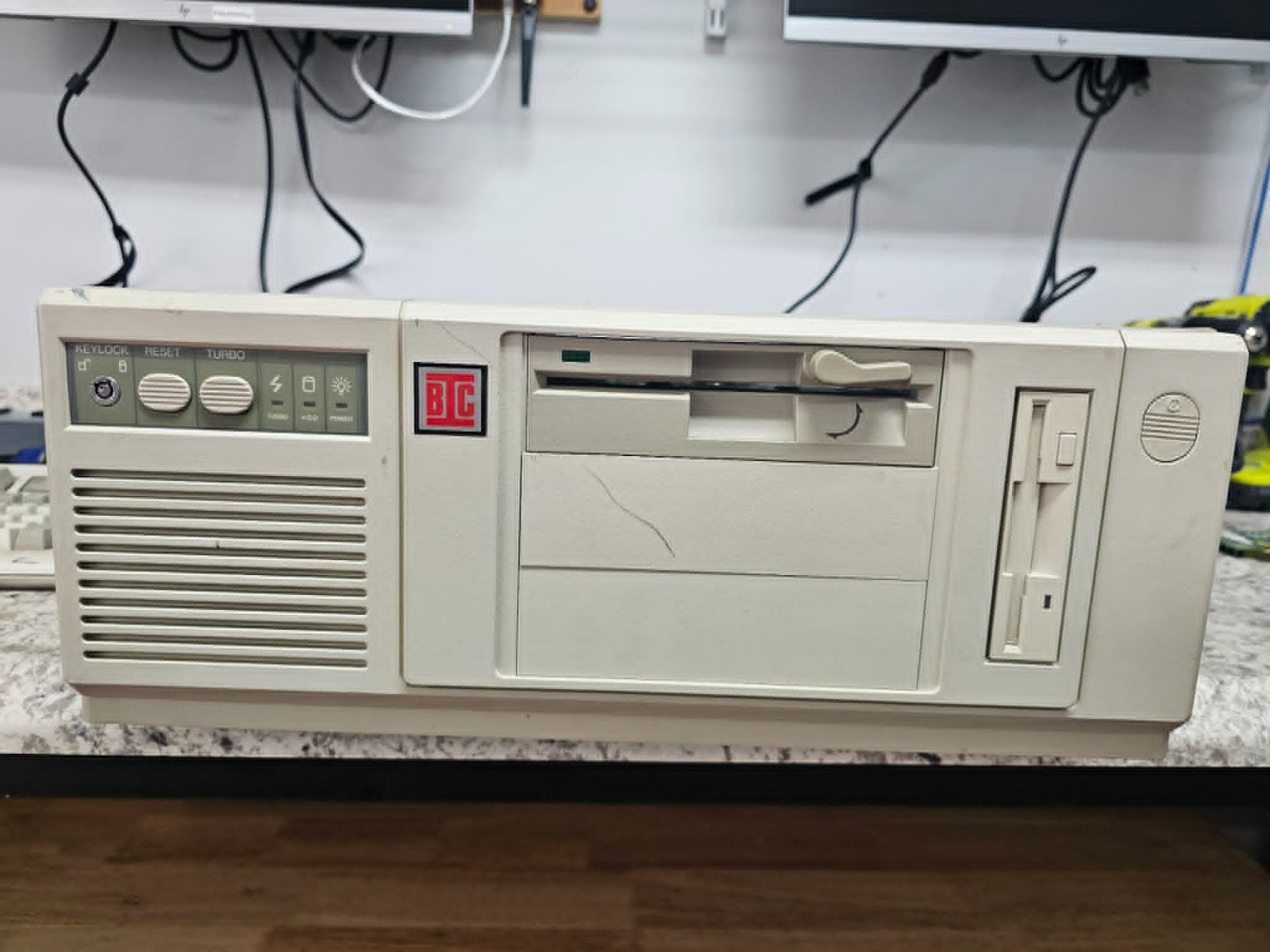 Rare Custom BTC Desktop Retro Gaming 486 Desktop Computer PAT48PX Opti 1.2 1.44+