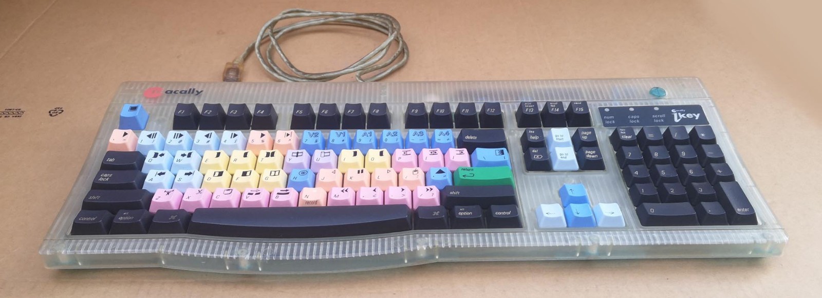 RARE Avid Media Composer Apple Macintosh USB Macally Keyboard EXCELLENT LocPULA