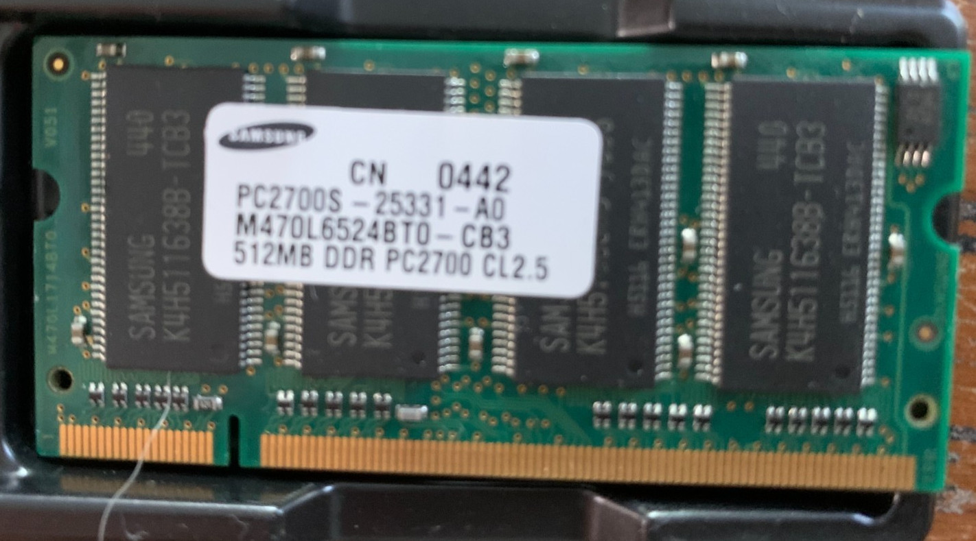 Samsung 512MB SO-DIMM 333 MHz M470L6524BTO-CB3 DDR Memory PC2700S-25331 CL2.5
