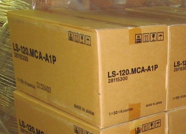 Maxell SuperDisk brand new sealed 200 pieces (case packed as 4x box of 50)