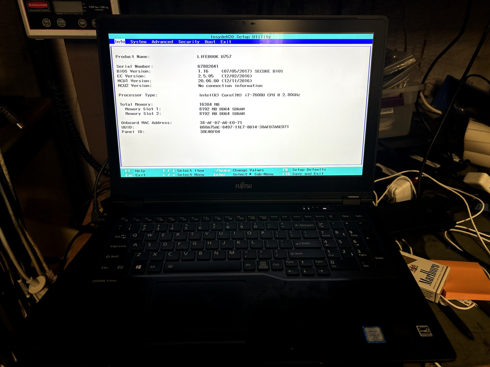 Fujitsu LifeBook U757 15