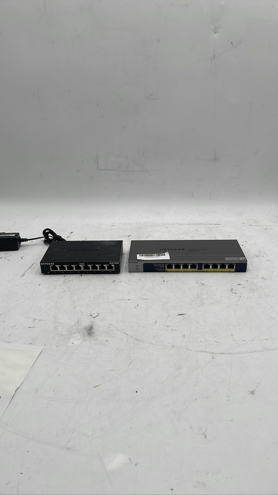 NETGEAR GS308v3 & GS108LP 8-Port Gigabit PoE Ethernet Switch Lot Of 2