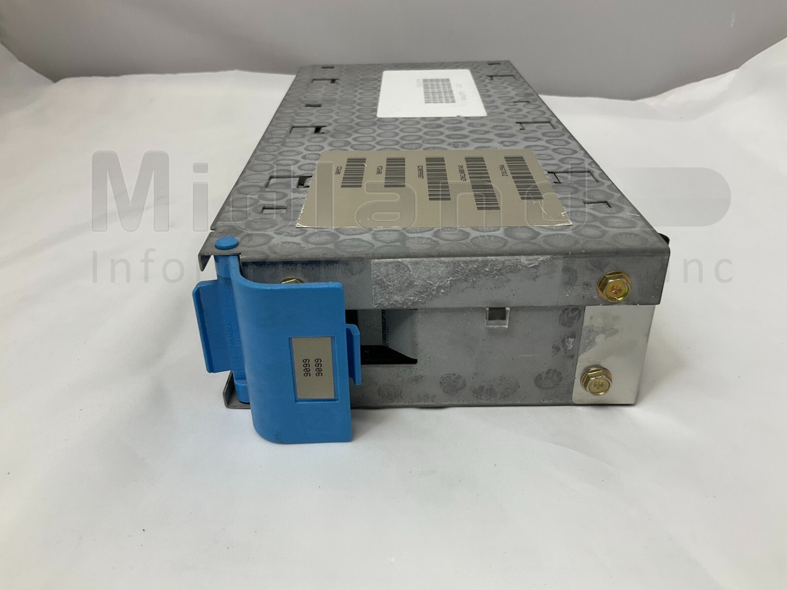 IBM 86G7812 6606 1.96GB Single Disk Unit in can for expansion units IBM AS/400