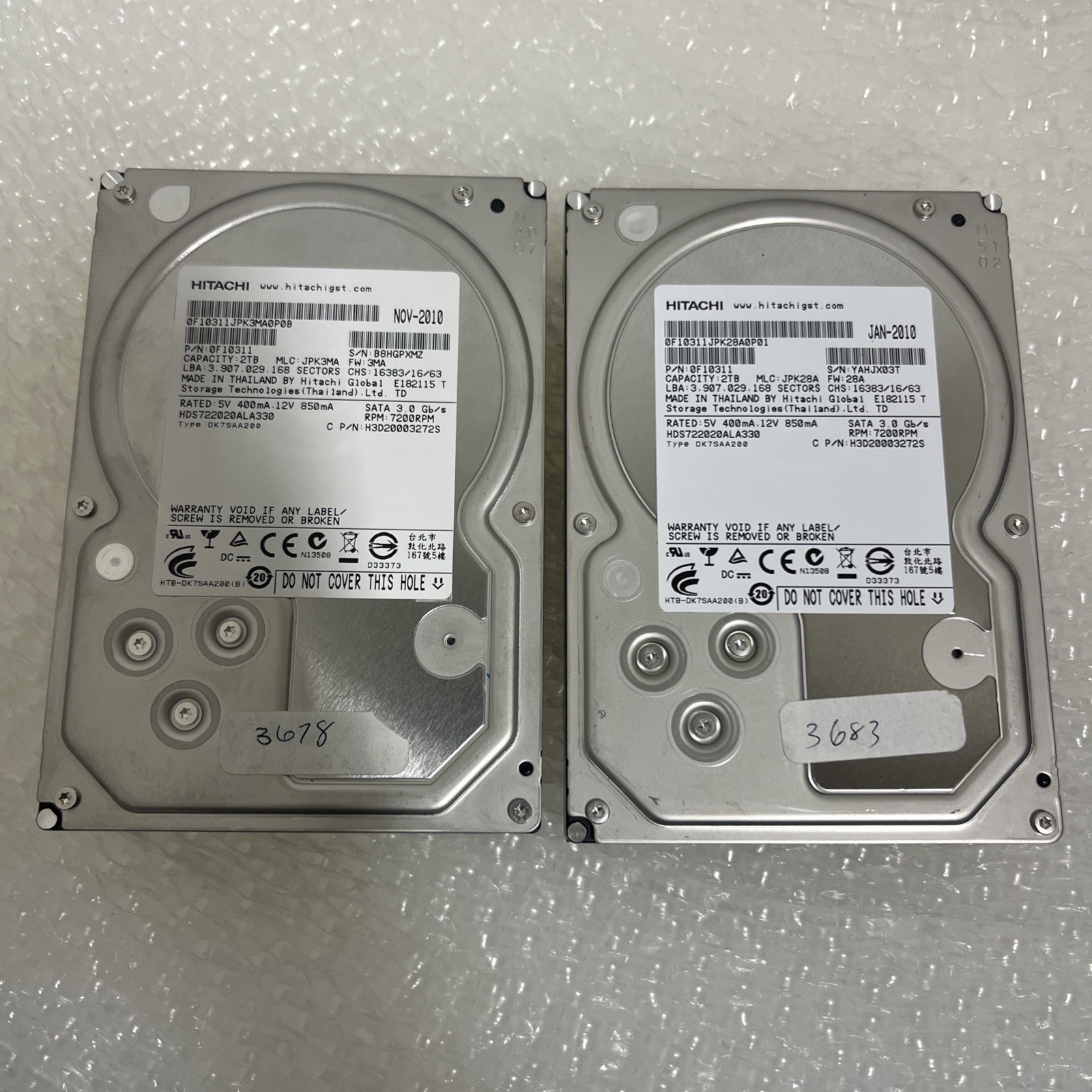 Lot of 2 Hitachi 2TB 7200RPM SATA  3.5" HDD HDS722020ALA330 0F10311