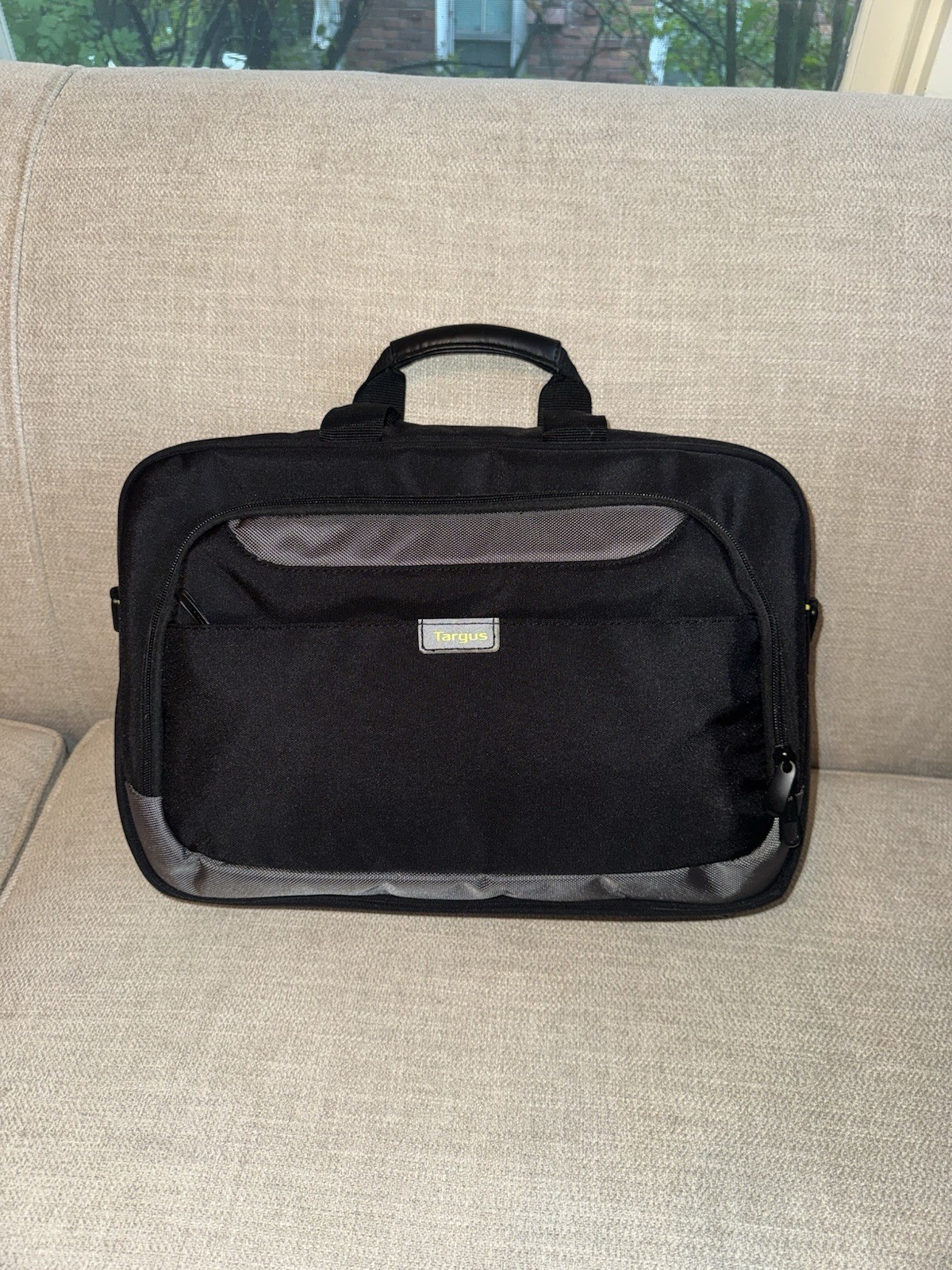 Targus Black Laptop Bag Briefcase