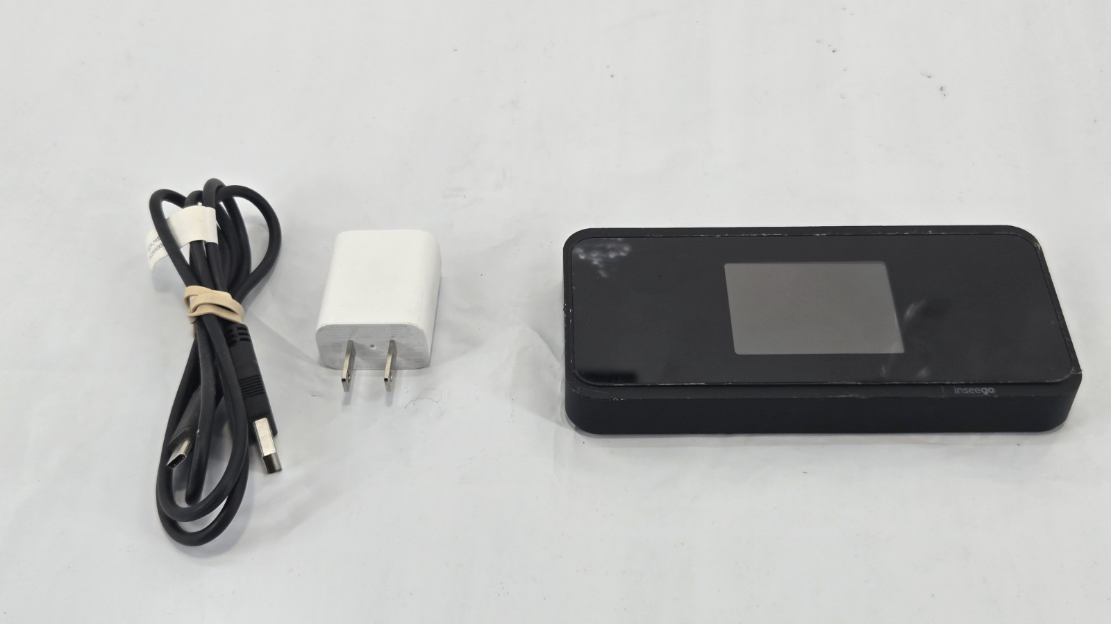 Inseego M2000B Verizon 5G 4G LTE Ultra Wideband Network WiFi Hotspot Connect