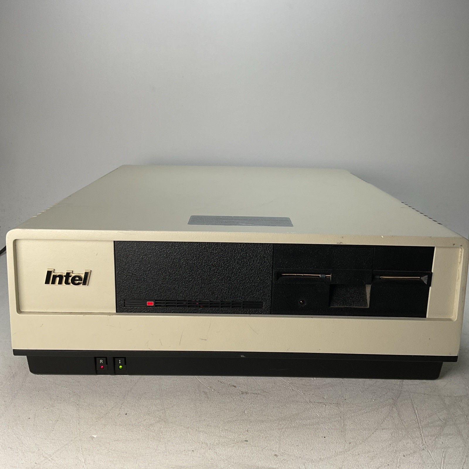 INTEL PSYP310 MIni Computer iPSC/1 1980's Vintage - BROKEN / FOR PARTS Powers On