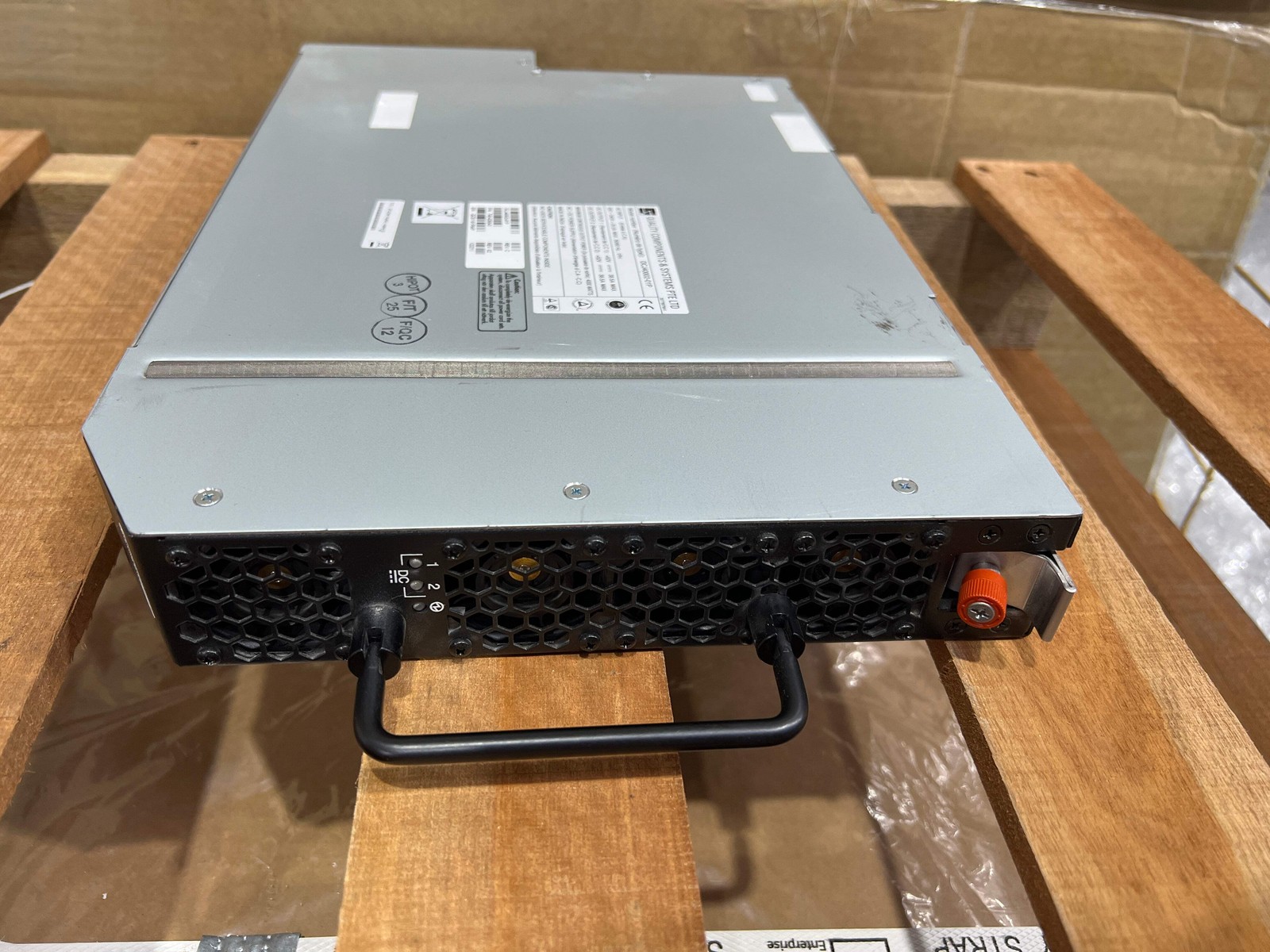 Juniper QFX3008/QFXC08 4000W AC Power Supply PN: QFXC08-PWRAC-4000-B 740-029343