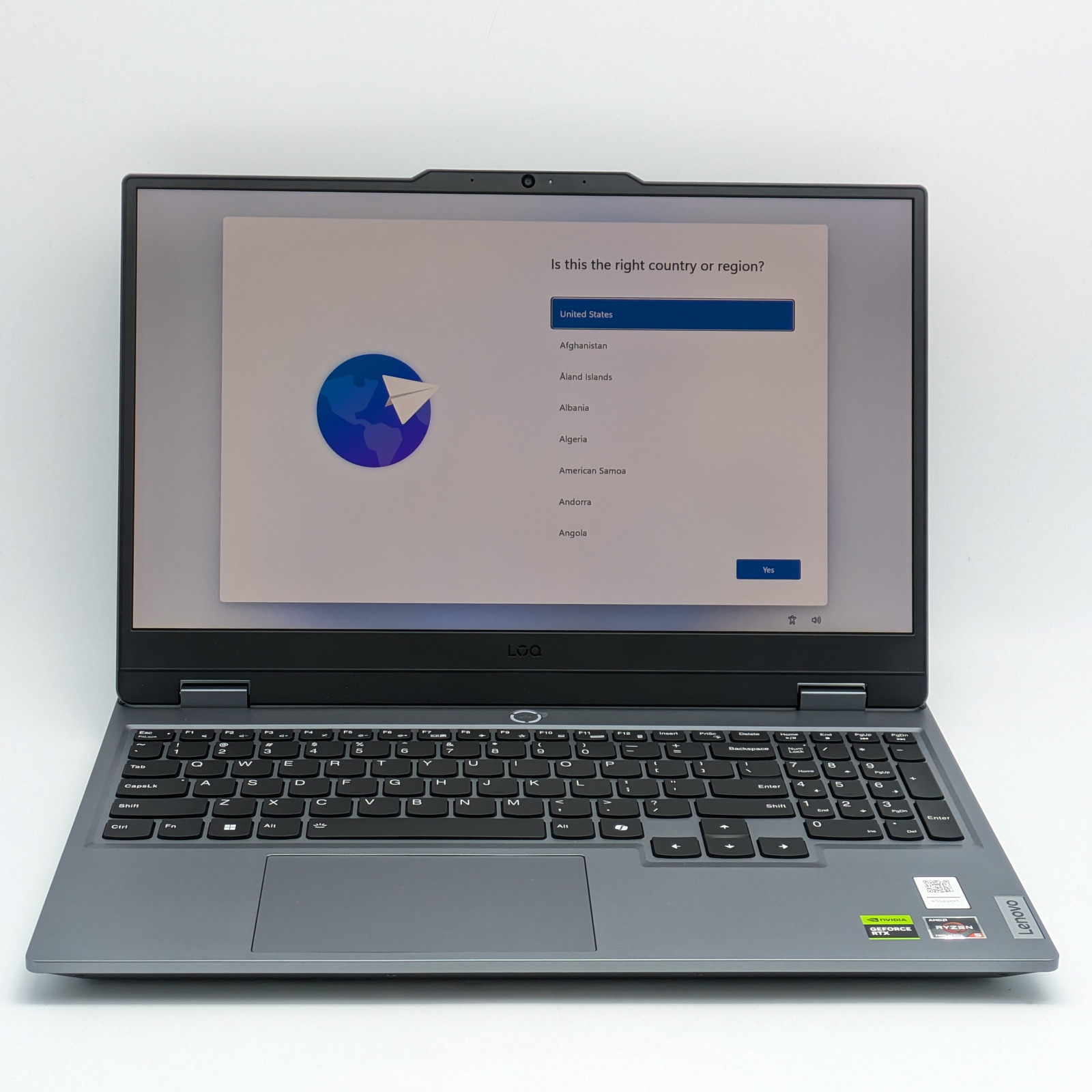 Lenovo LOQ 15ARP9 16" Ryzen 5 7235HS 16GB DDR5 512GB SSD RTX 4050 Windows 11