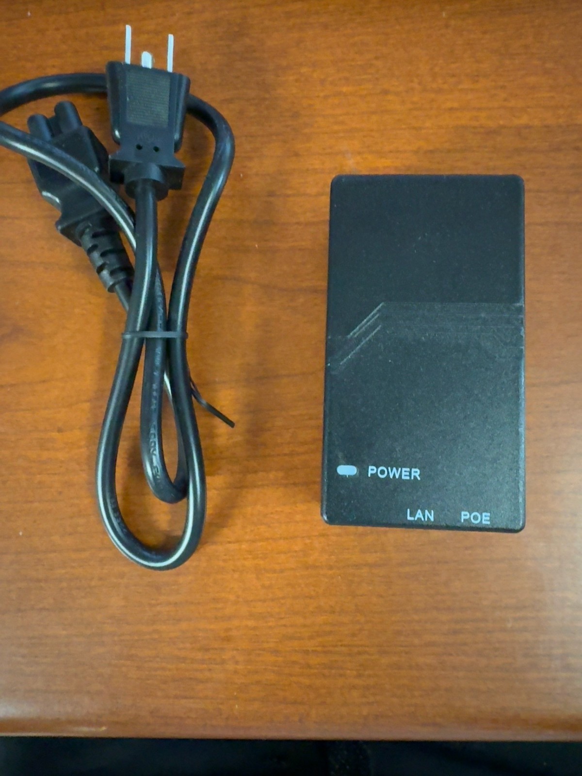 Ruckus 740-64214-001 Gigabit PoE Injector 48V 0.5A 24W LAN PoE ZoneFlex