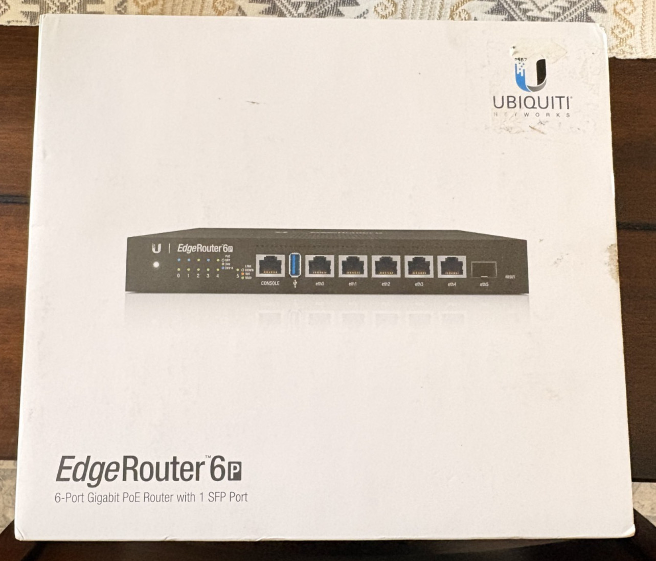 Ubiquiti EdgeRouter 6P, 6 -PORT gigabit PoE router with 1 sfp port