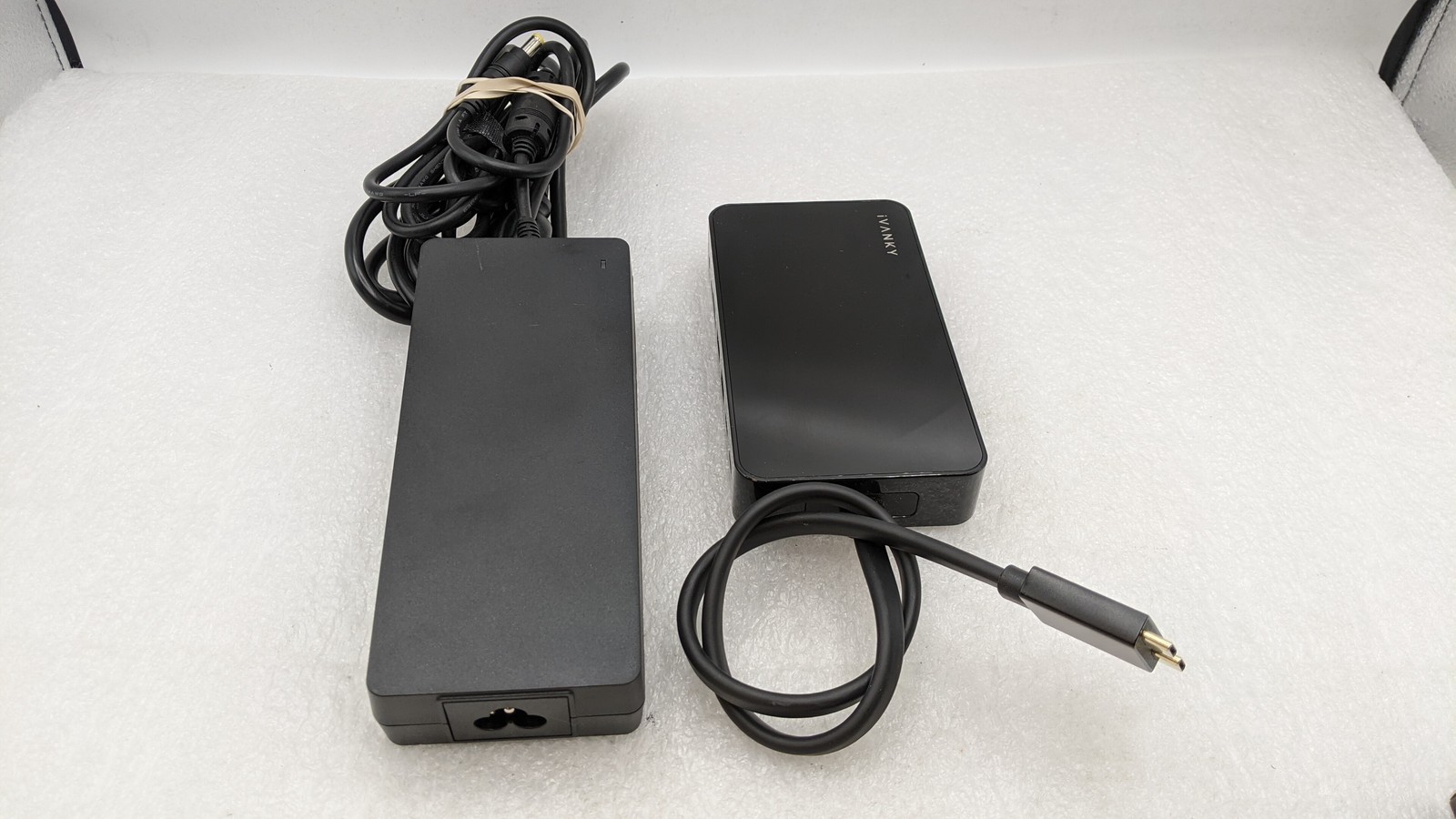 iVanky VCD03 12 In 2 USB-C Macbook Pro Docking w/ Huntkey 180W Adapter FREE S/H