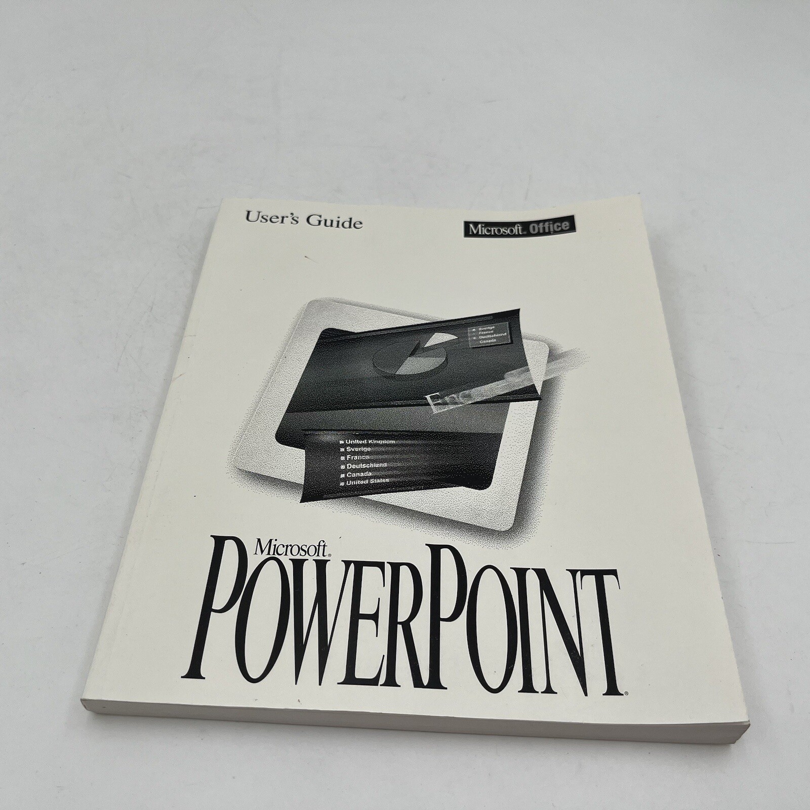 PowerPoint User's Guide (1994) by Microsoft Office - Paperback - 274 Pages