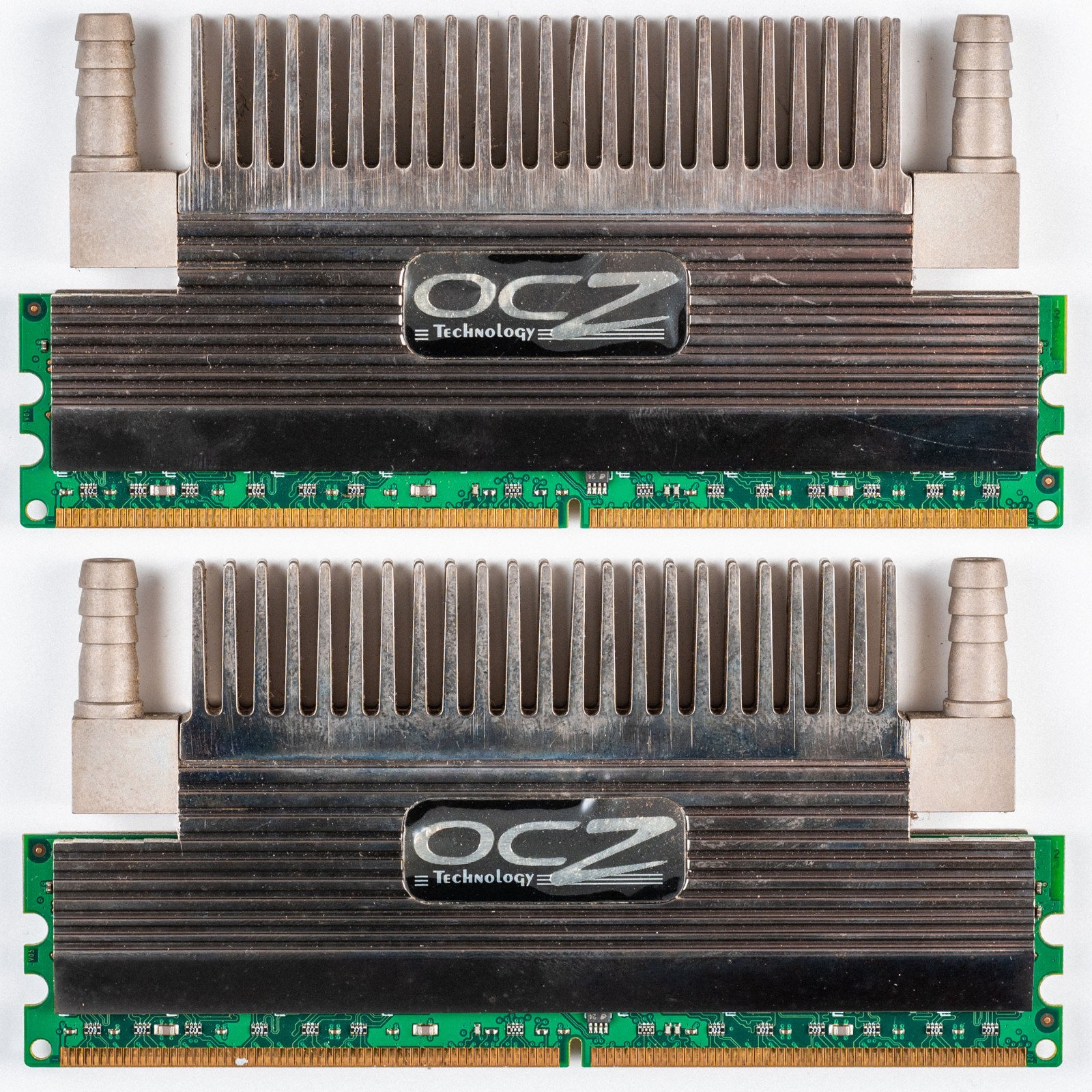 OCZ Flex XLC 2x1GB PC2-6400 DDR2 800MHz CL3 Desktop Water Cooled Memory Retro