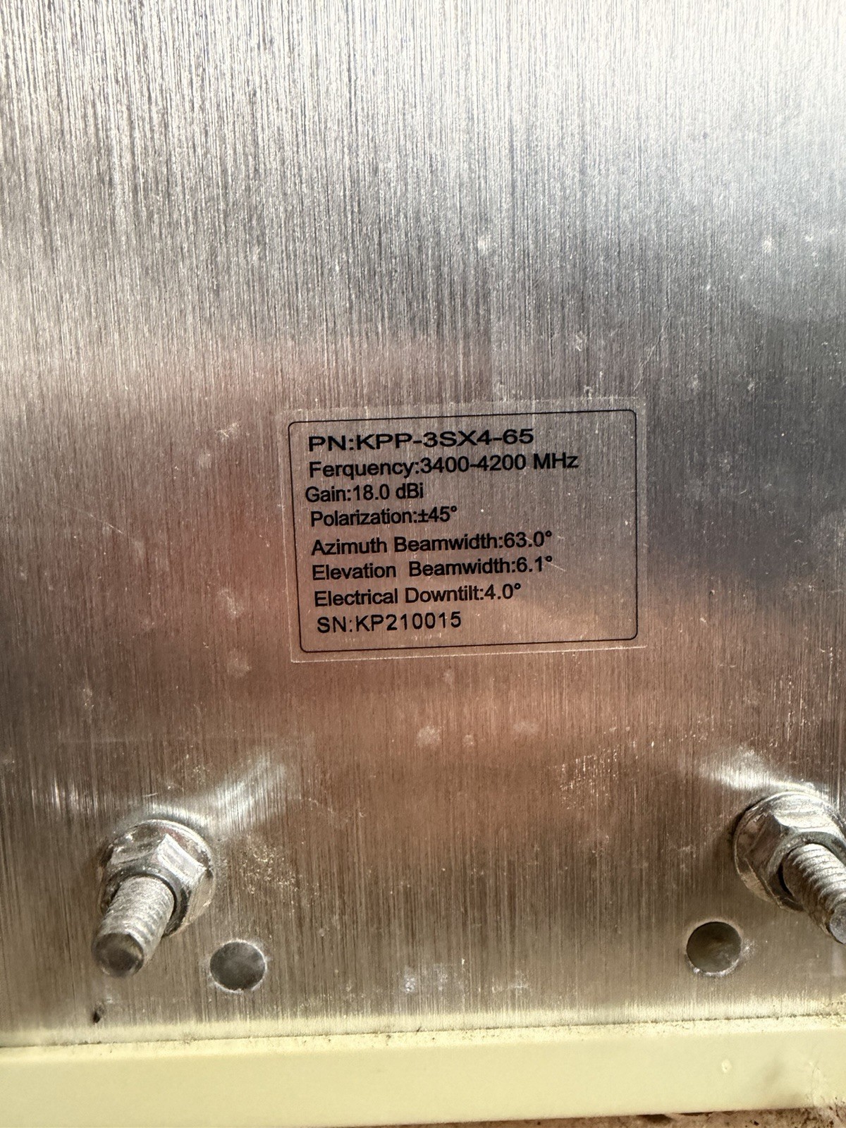 3x KP Performance KPP-3SX4-65 18dBi 3400-4200MHz 4x4 MIMO CBRS/5G Sector Antenna