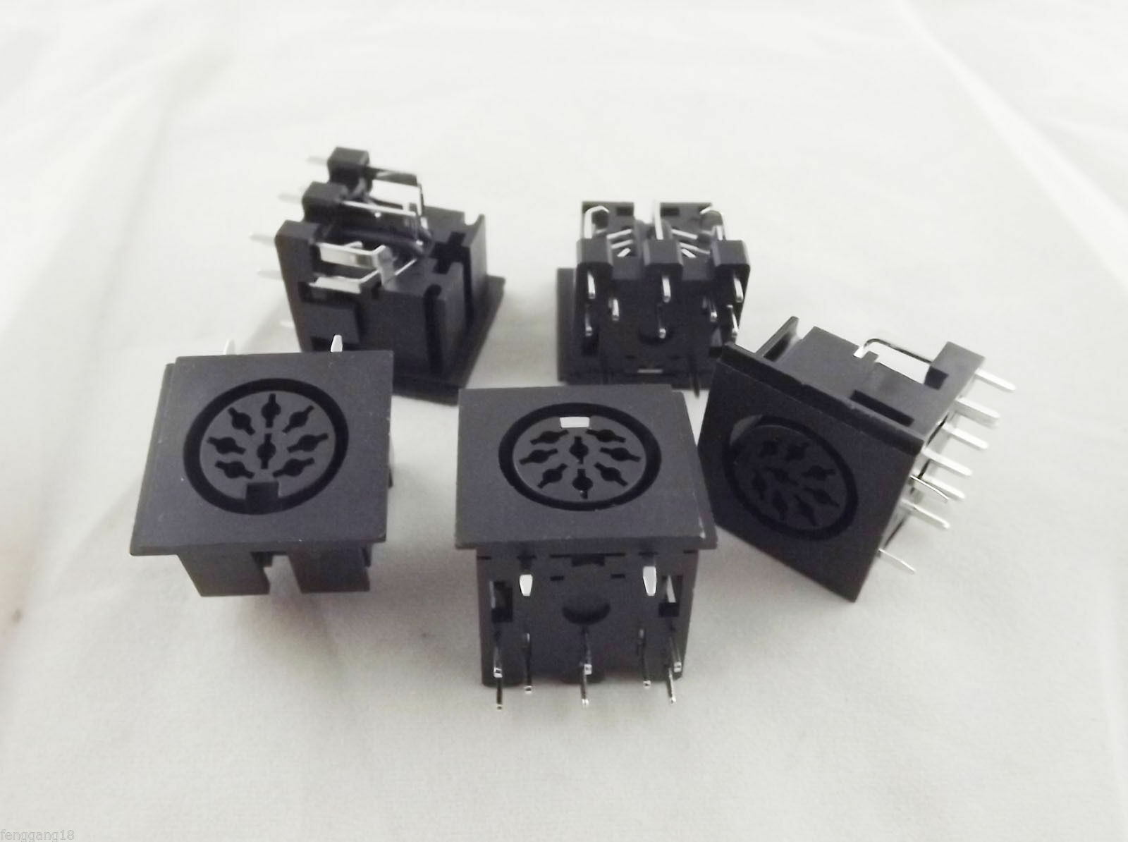10pcs DIN 8 Pin Circular Jack Female Panel Mount PCB Mount Connector Adapter