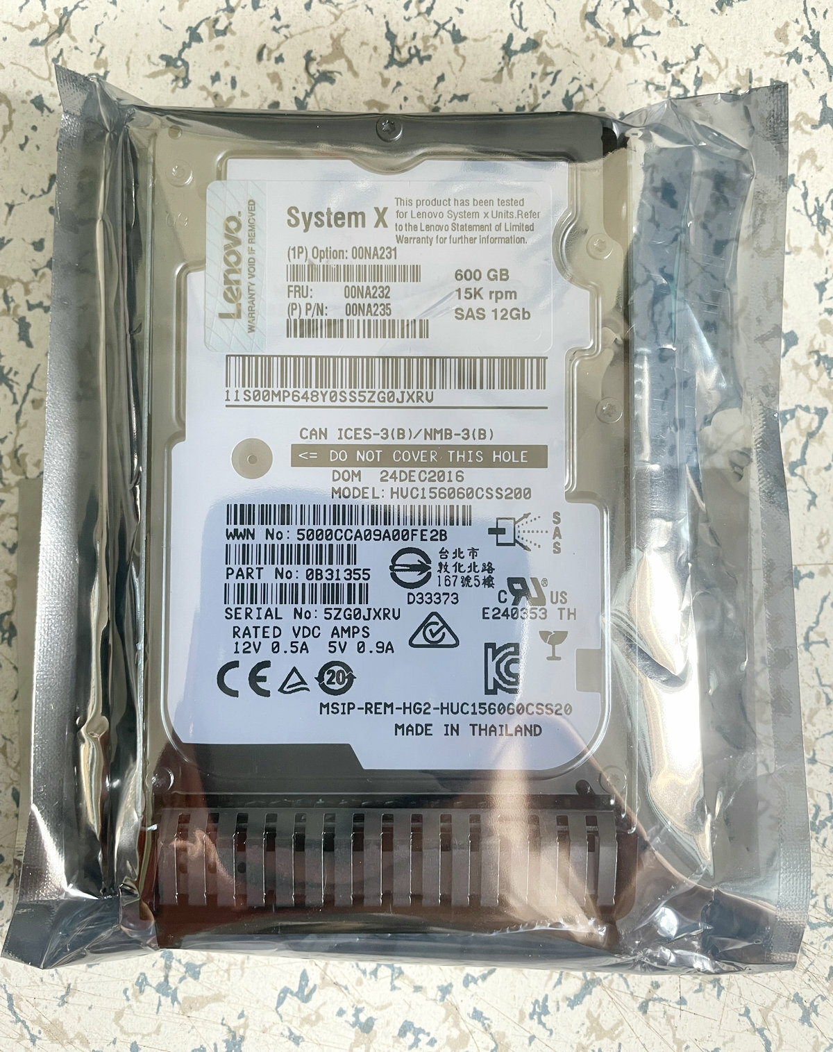 00NA232 00NA231 00NA235 FOR LENOVO 600GB 15K RPM 12Gb/s 2.5" SAS HDD Hard Drive