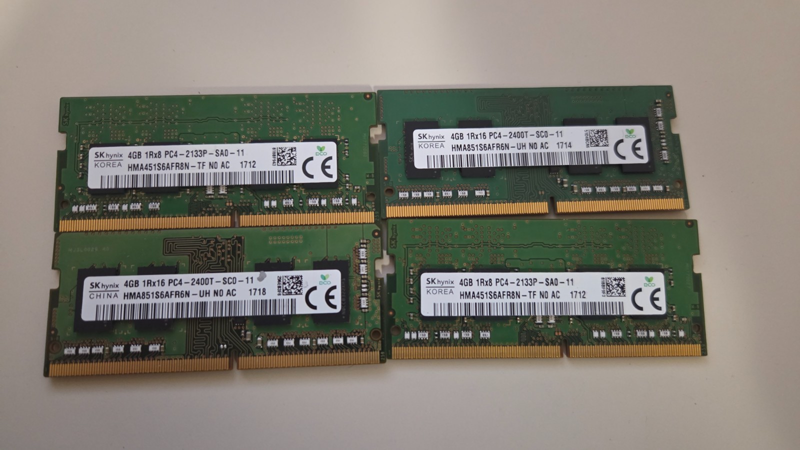 16GB - 4X SK HYNIX HMA451S6AFR8N-TF  4GB 1RX8 PC4-2133P SODIMM
