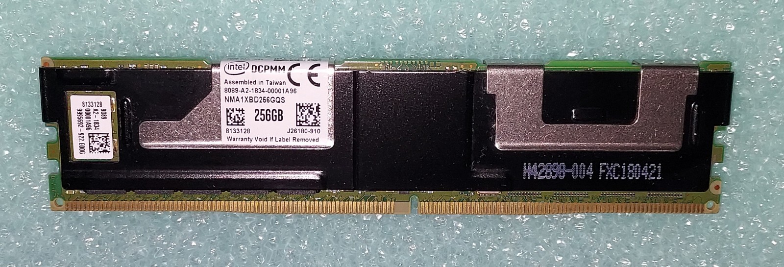 Intel DCPMM Optane DC Persistent Memory 256GB – NMA1XBD256GQS 2666MHz