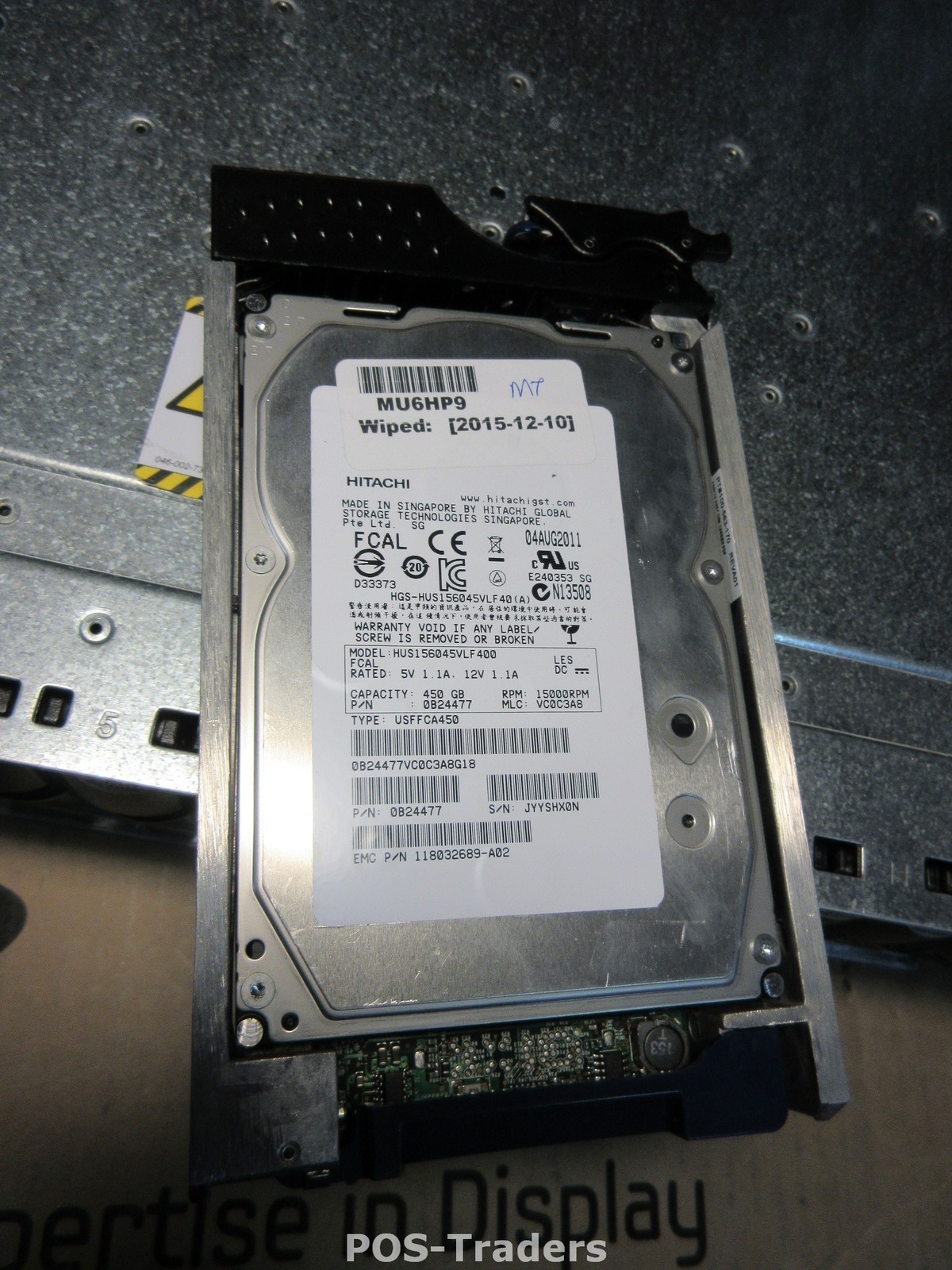 EMC 005049032 VMAX/CX 450GB 15K 4GB FC HUS156045VLF40 HDD FROM TR651 KTN-STL