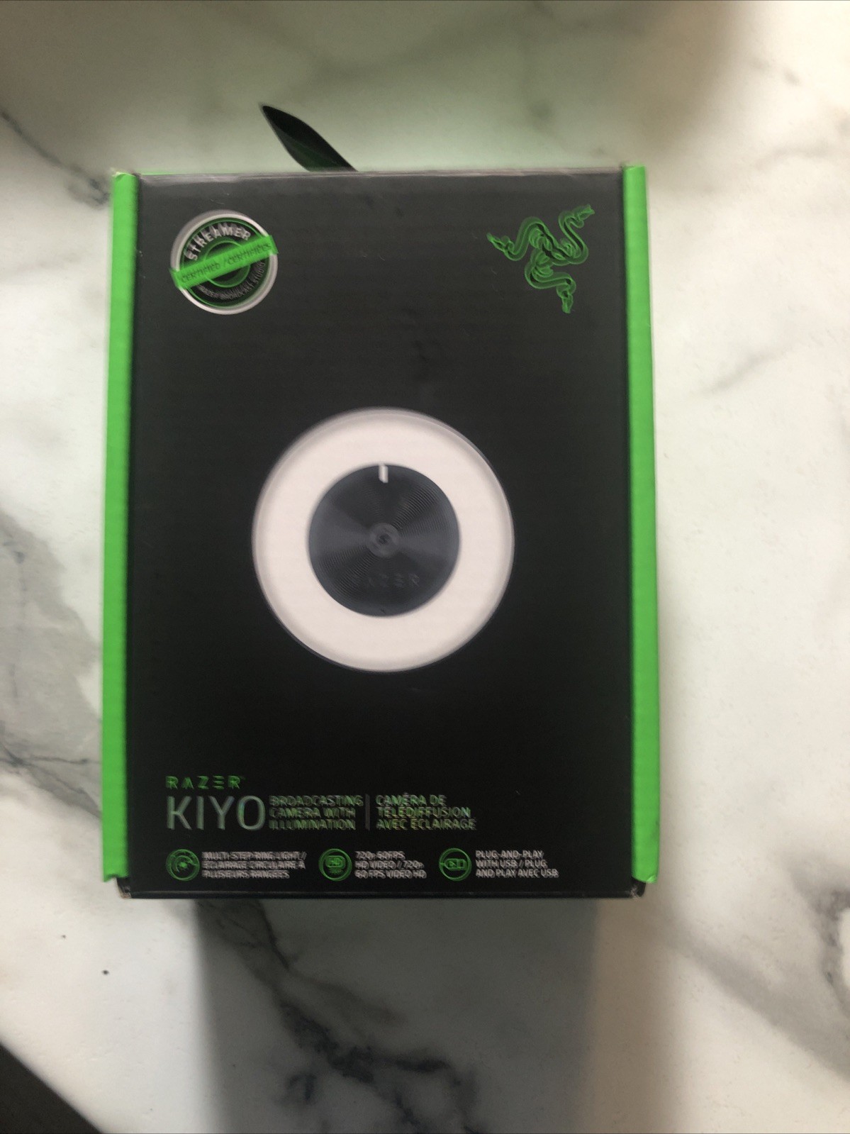 Razer Kiyo RZ19-02320100-R3U1 4 MP Streaming Camera - Black