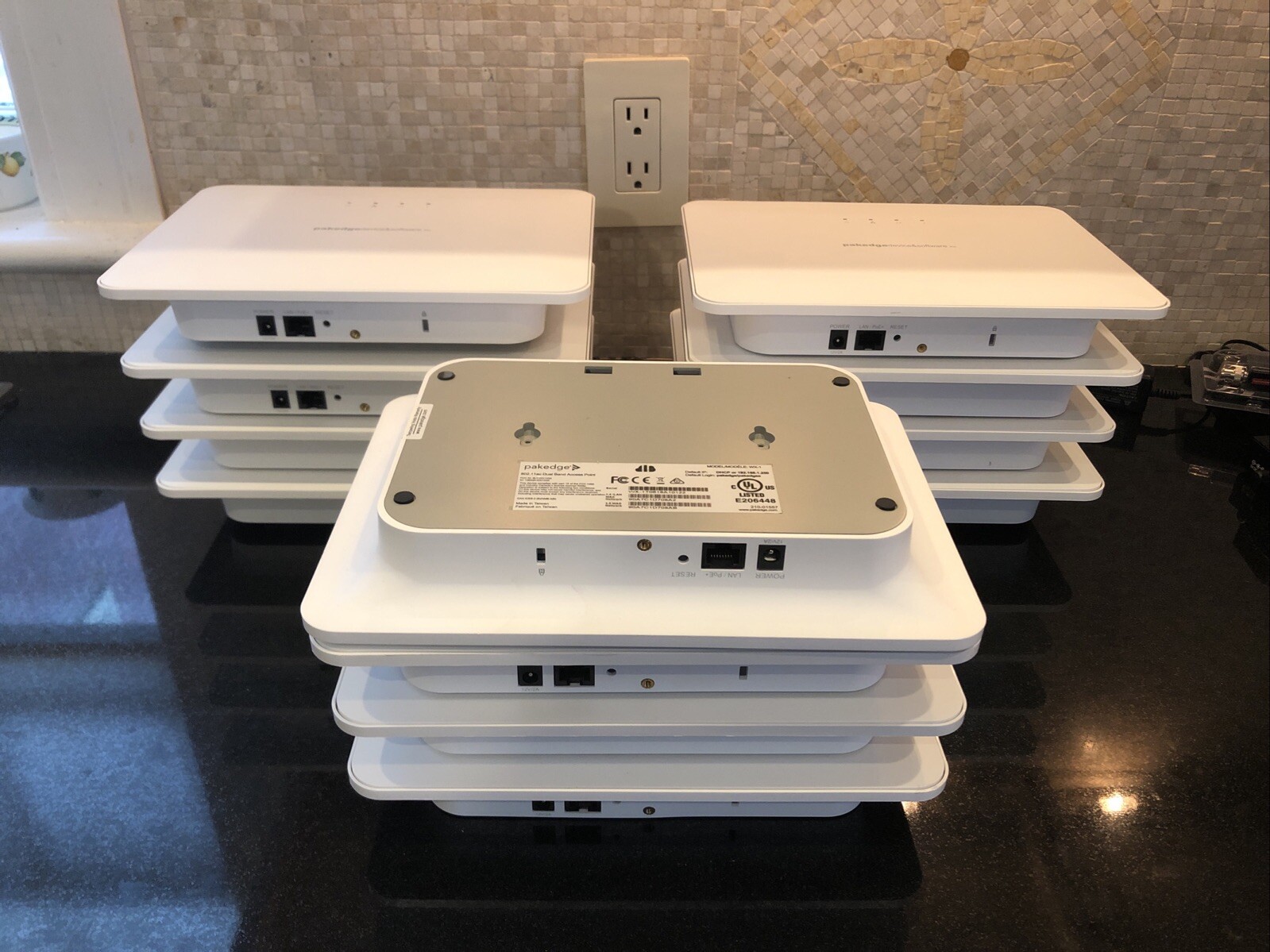 PAKEDGE 802.11ac DUAL BAND ACCESS POINT WX-1   12 Available