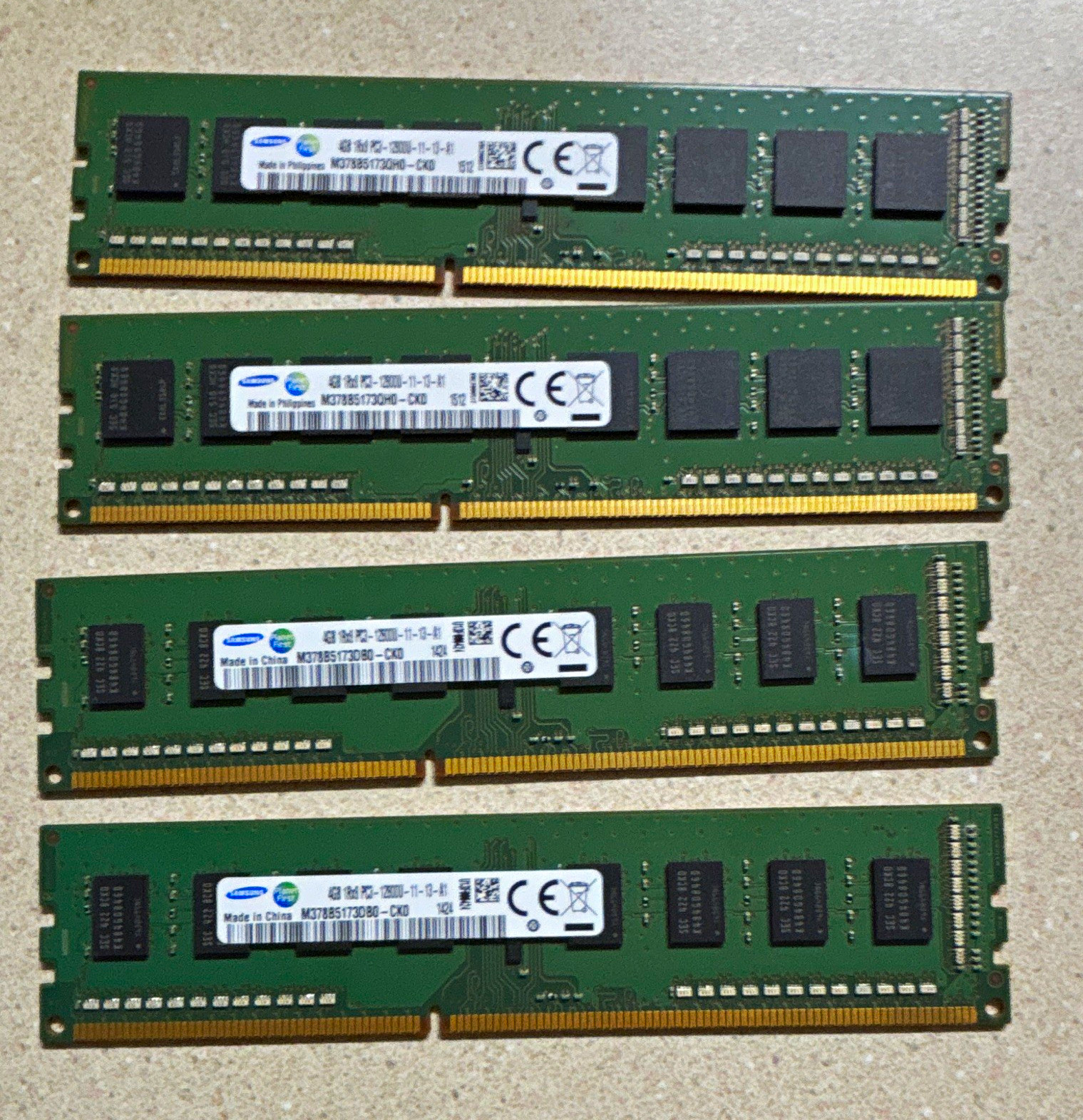 Samsung 16GB (4x4GB) DDR3-1600 PC3-12800U 240-Pin DIMM M378B5173DB0