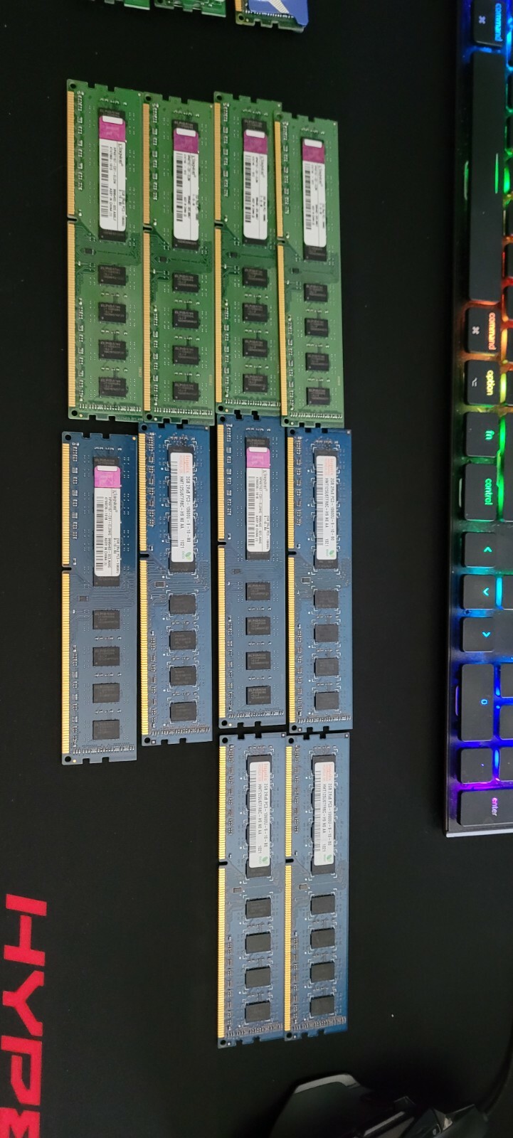 LOT OF 10 DDR3 2Gig Sticks Kingston