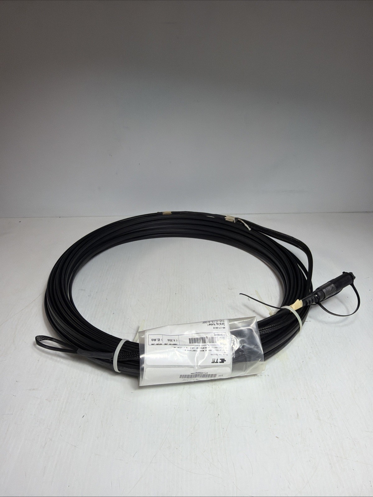 Commscope Fiber Optic Drop Cable FHD-HJ1B-0100F