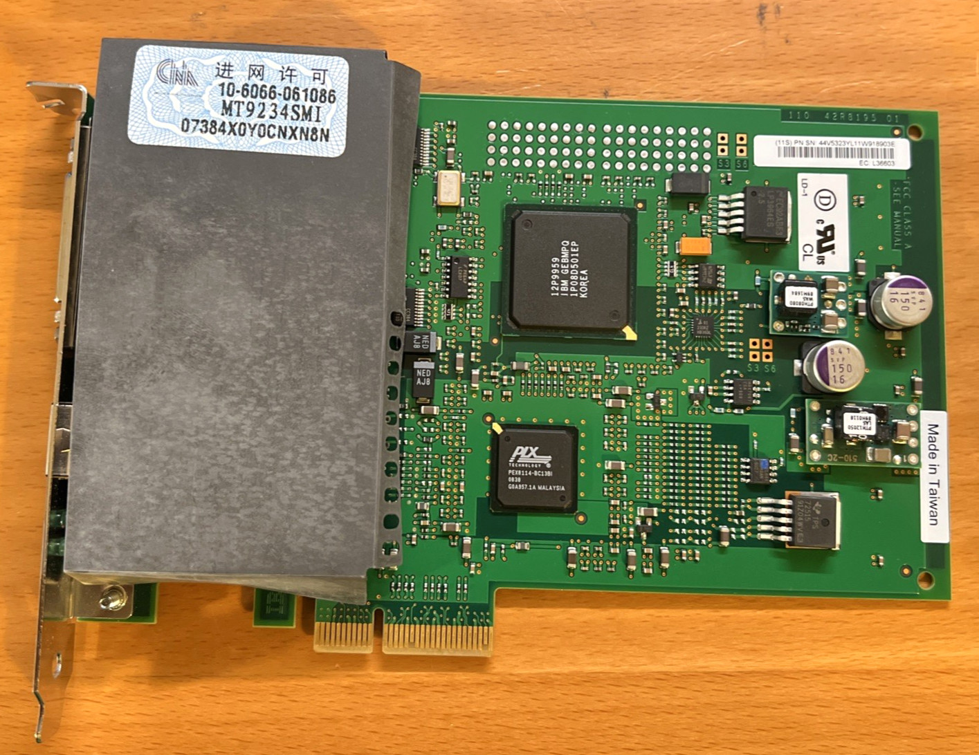 IBM 74Y8679YL 2 Line WAN PCIe Expansion Card with Modem CCIN 576C P/N 44V5401