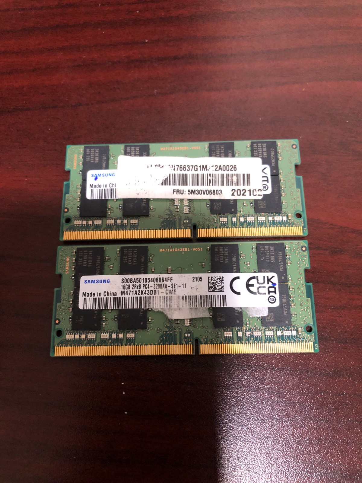 Samsung 32 GB M471A2k43DB1-CWE (2x16GB) PC4-3200AA 1rx8 PC4 (32 GB total)