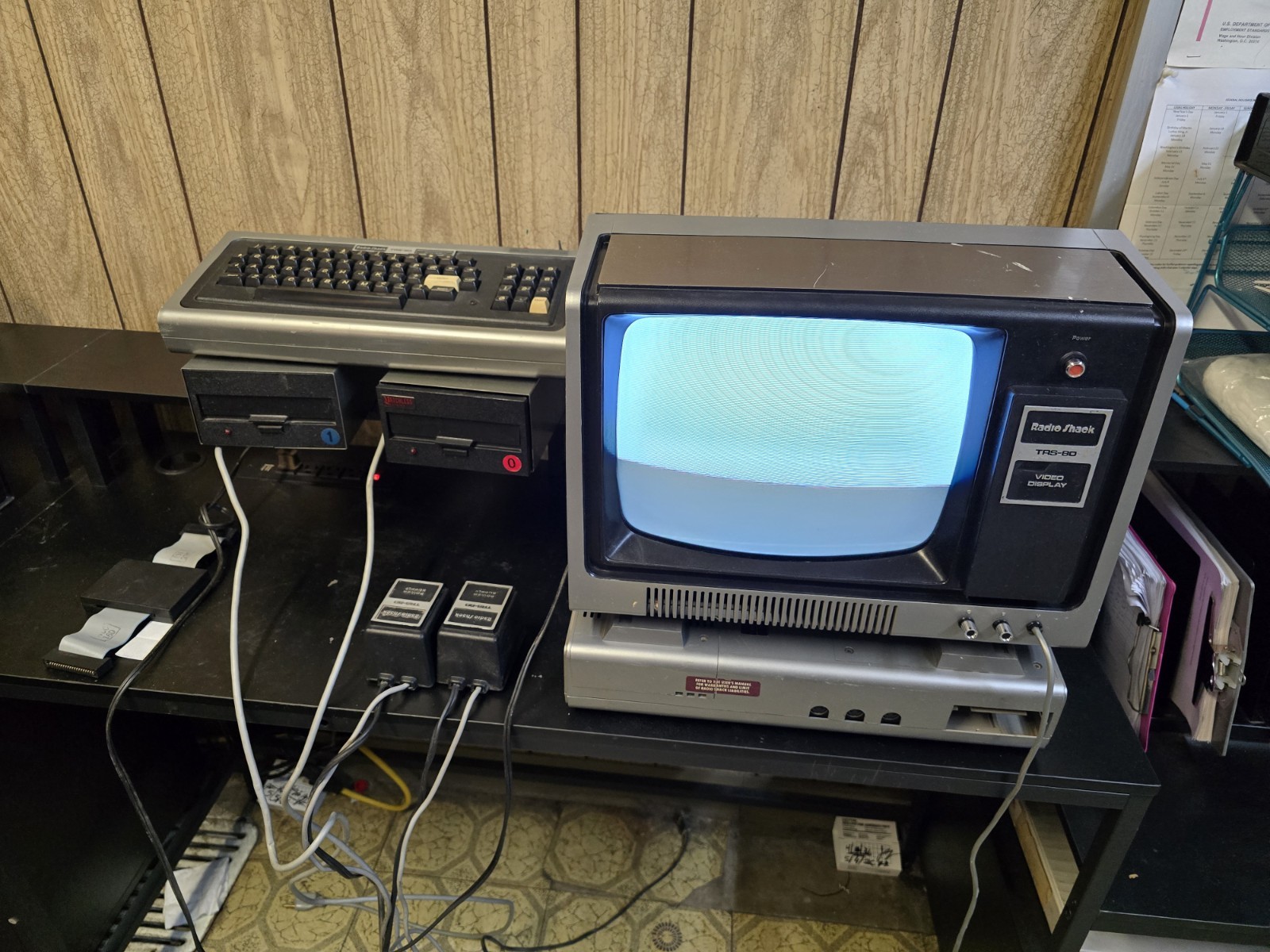  Radio Shack TRS-80 Model I w/ Monitor Expansion Interface Dual Mini Disk As Is