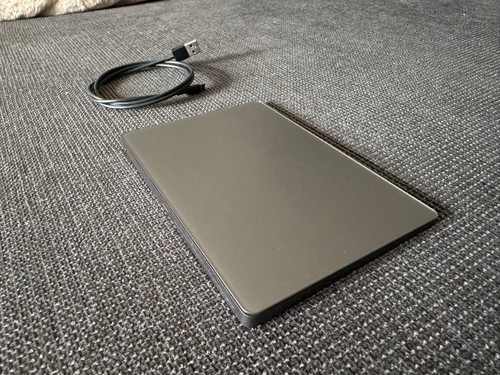Apple Magic Trackpad 2 Space Gray Model A1535 - WINDOWS Bluetooth Lighting Cable